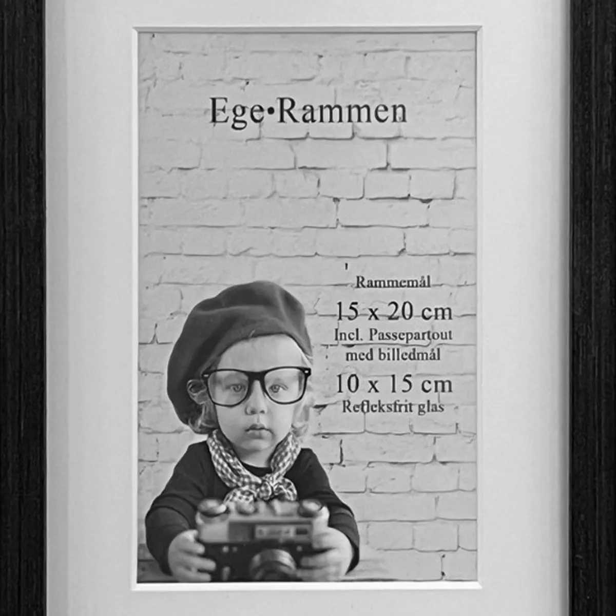 Ege Rammen Sort 15 x 20 - Incl Passepartout til 10x15