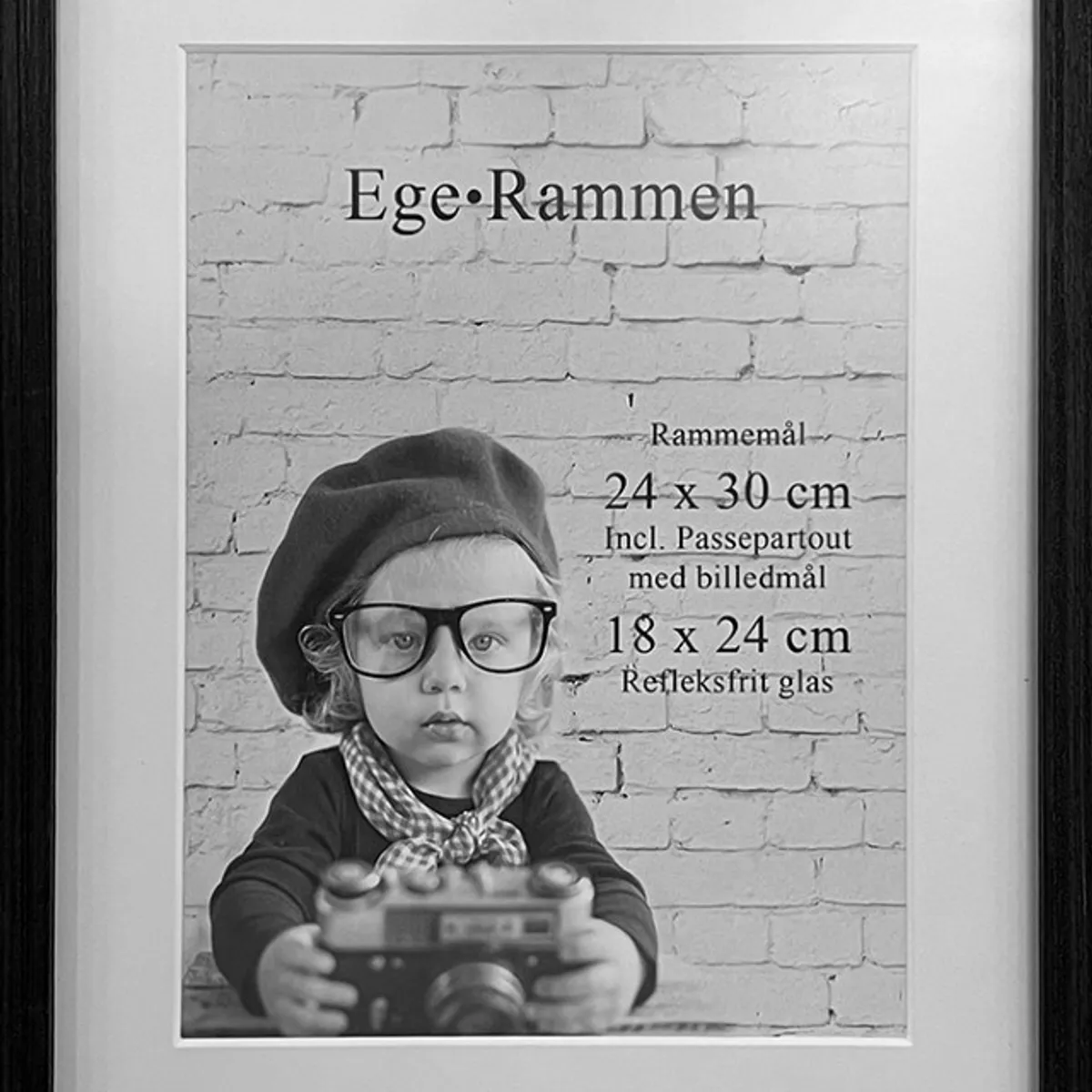 Ege Rammen Sort 24 x 30 - Incl Passepartout til 18x24