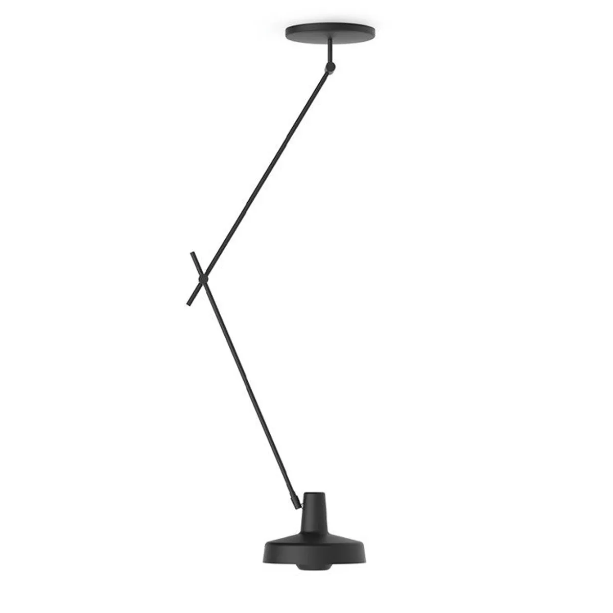 Grupa Products Arigato Loftlampe Sort Lang