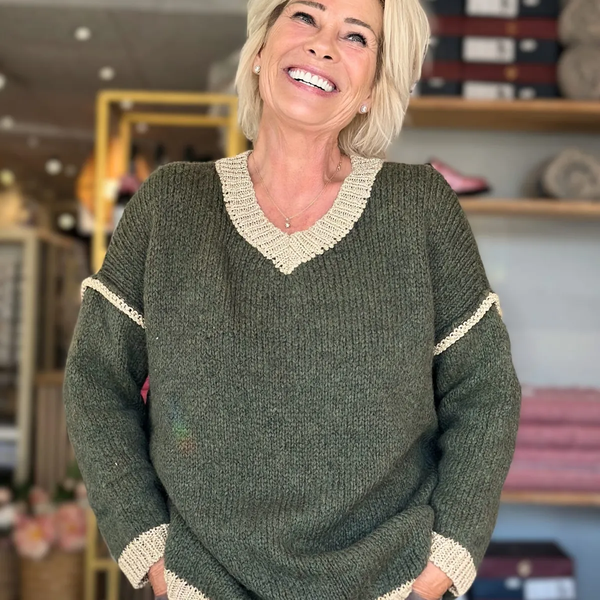 MARIBEL Strik med Mohair - Olive