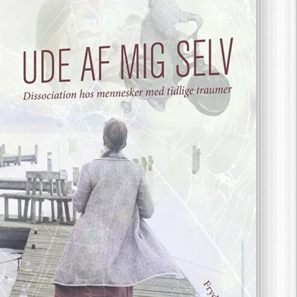 Ude Af Mig Selv - Karin Dyhr - Bog