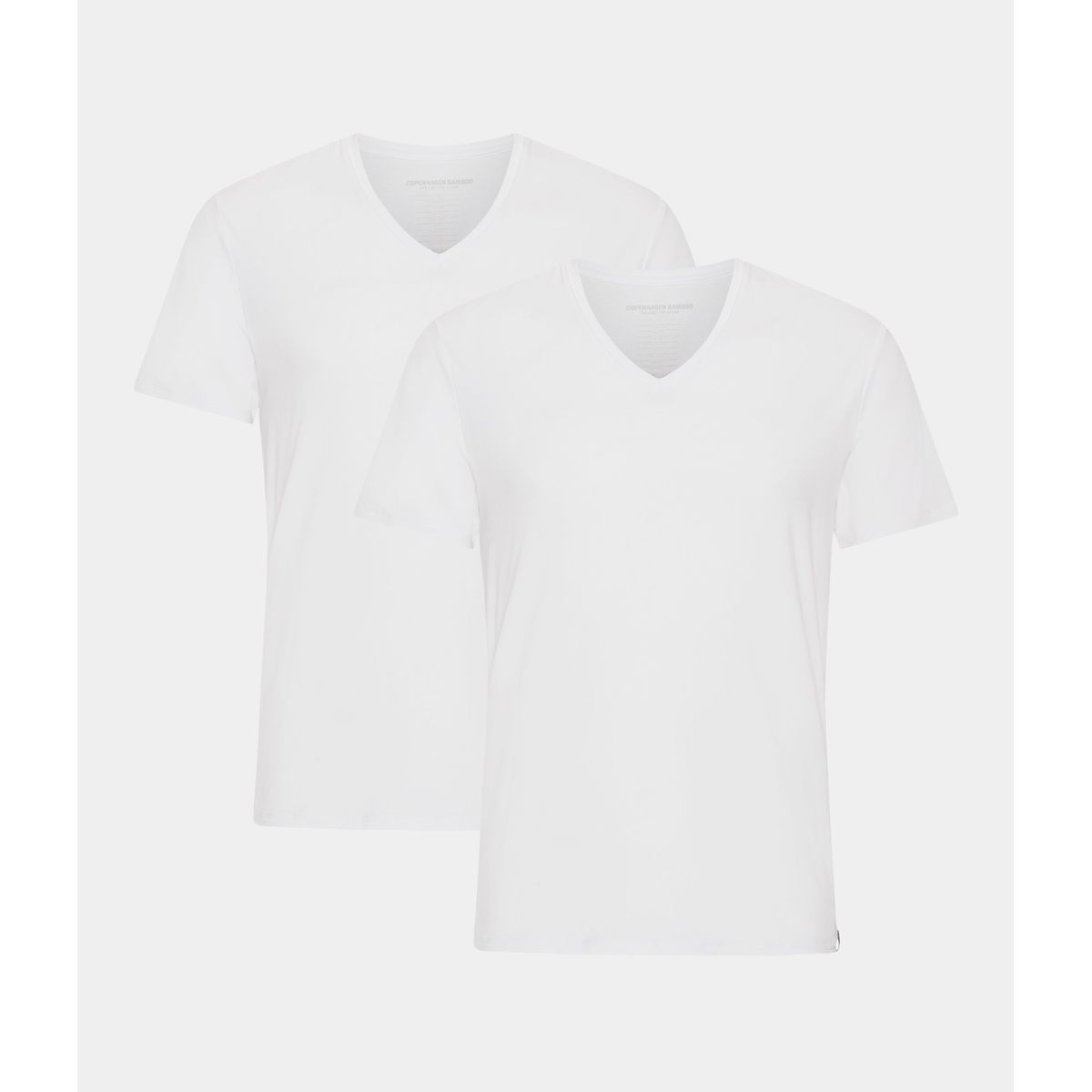 2 stk hvide bambus slim fit T-shirt med v-hals til mænd fra Copenhagen Bamboo, L