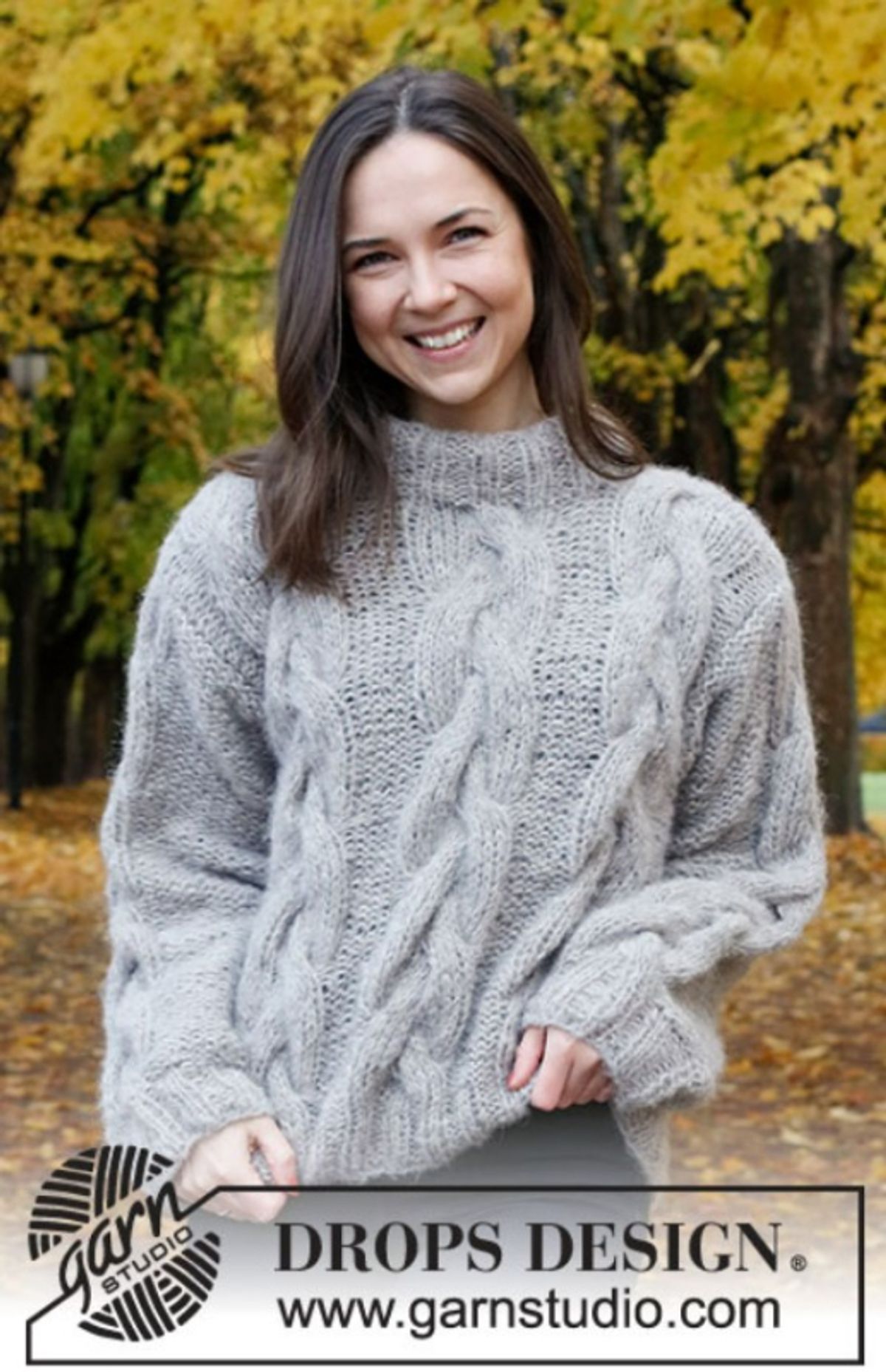 226-40 Evening Fires Sweater by DROPS Design, fra Viking