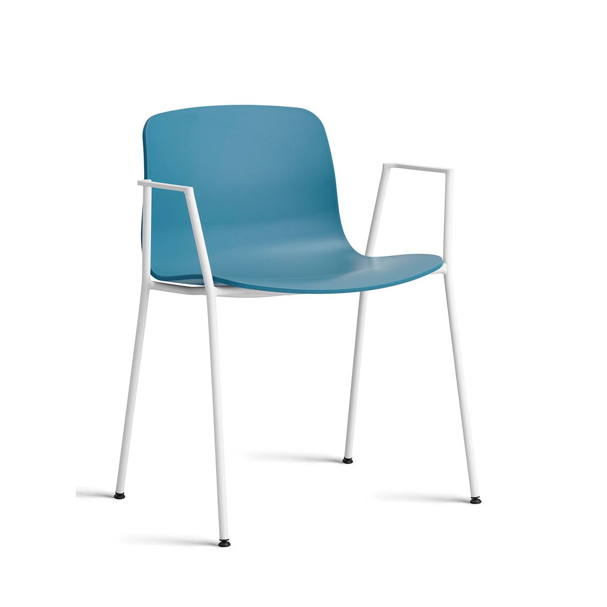 About a Chair AAC 18 fra Hay (Hvid pulverlakeret stål, Azure Blue)