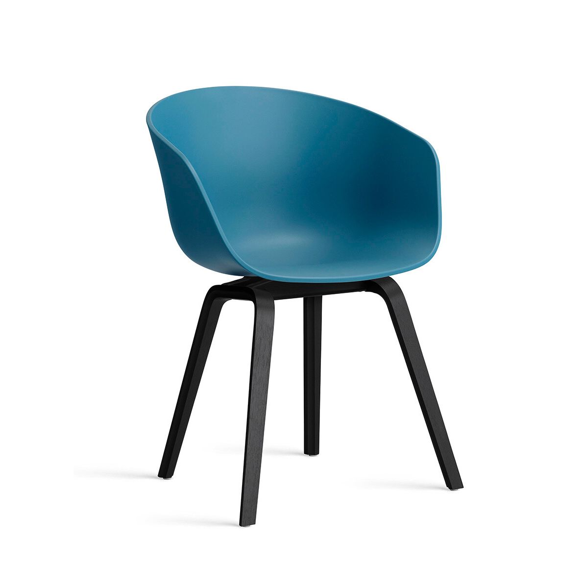 About a Chair AAC 22 fra Hay (Azure Blue, Sortbejdset eg)