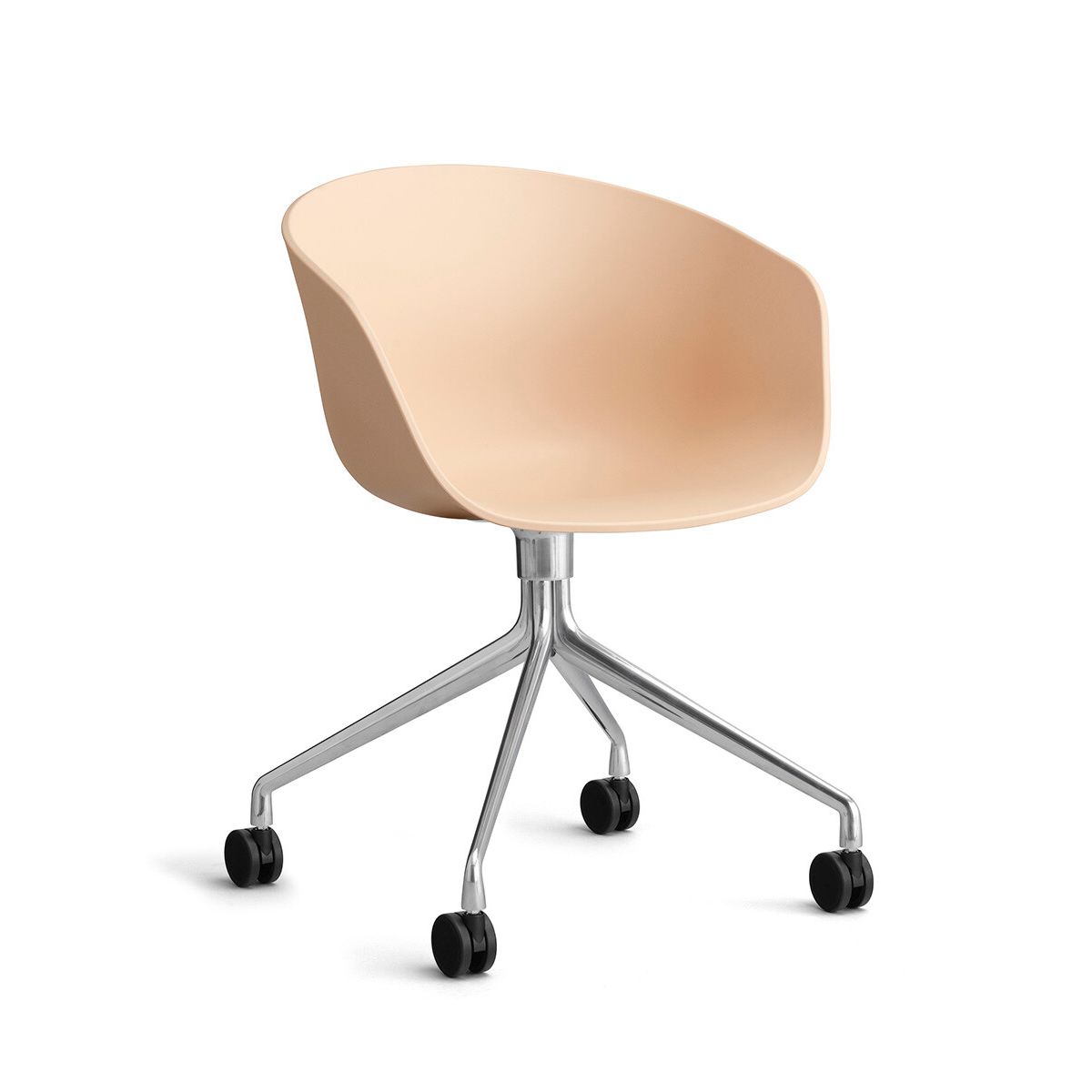 About a Chair AAC 24 fra Hay (Poleret aluminium, Pale Peach)