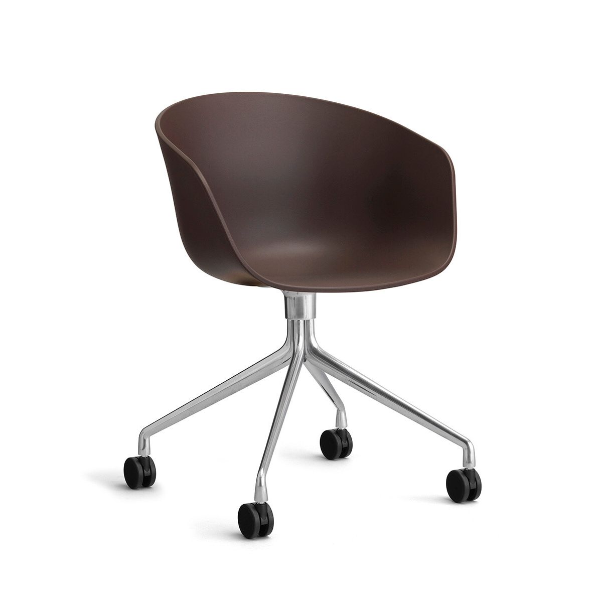 About a Chair AAC 24 fra Hay (Poleret aluminium, Raisin)