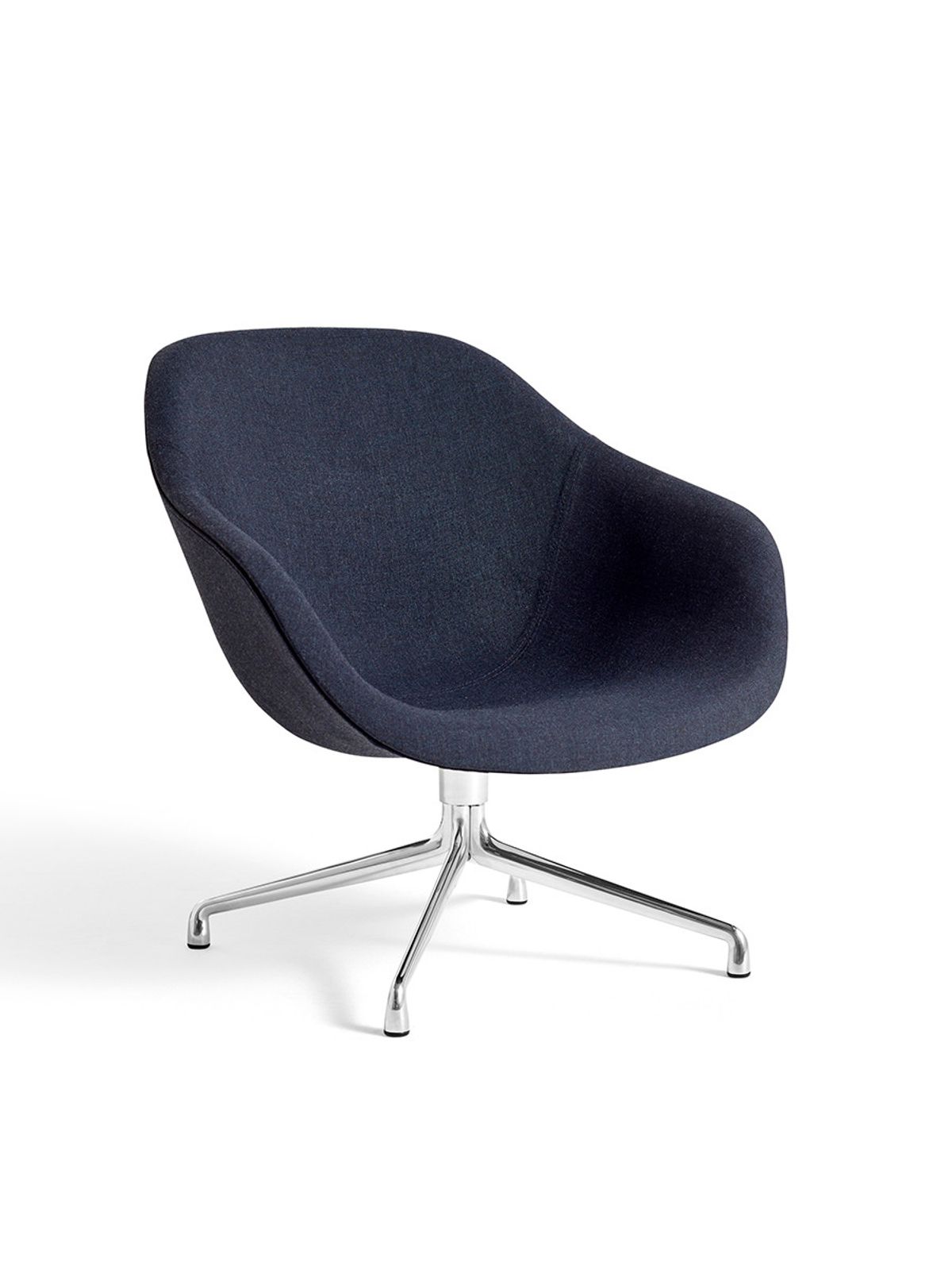 About a Lounge Chair AAL 81, low fra Hay (Olavi by Hay, Sort pulverlakeret aluminum)