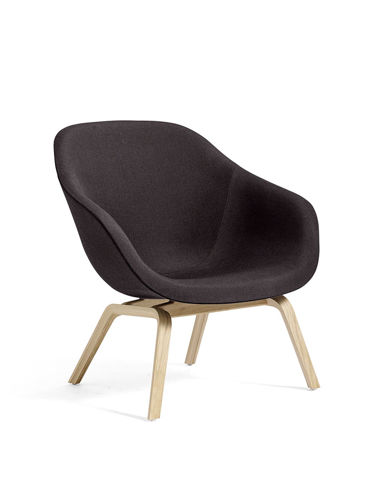 About a Lounge Chair AAL 83, low fra Hay (Divina, Lakeret eg)