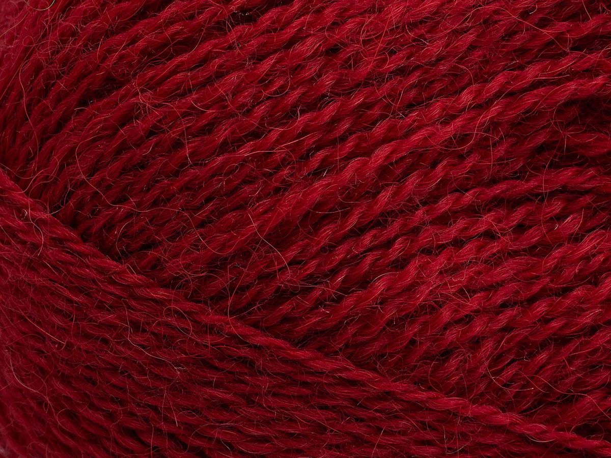 Alva | 225 Christmas Red