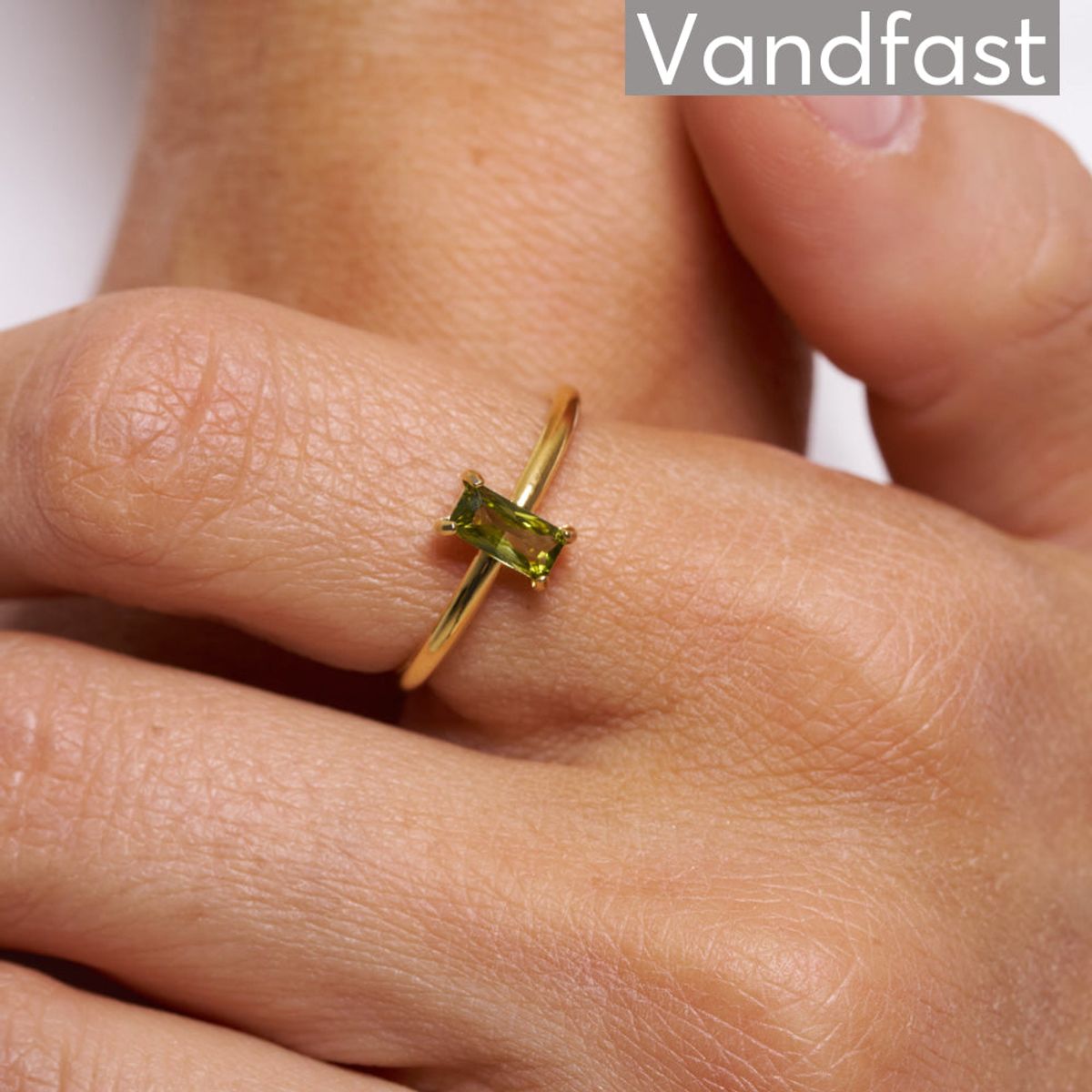 ANNEBRAUNER Deluxe Petite Ring Peridot - 48