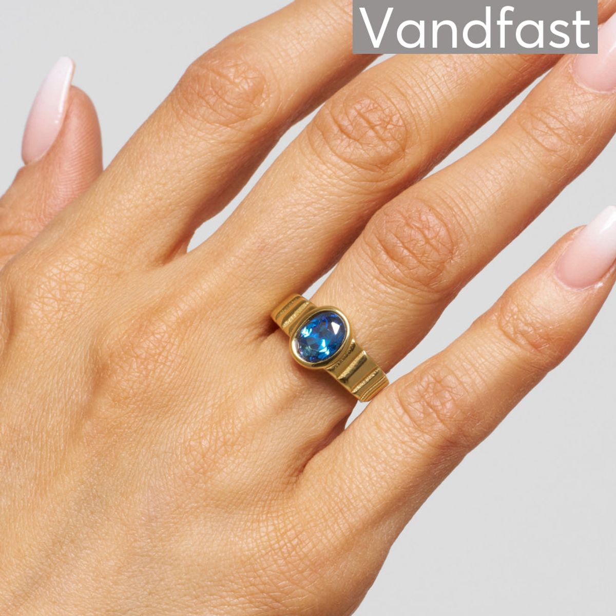 ANNEBRAUNER Imperial Ring Sapphire - 48