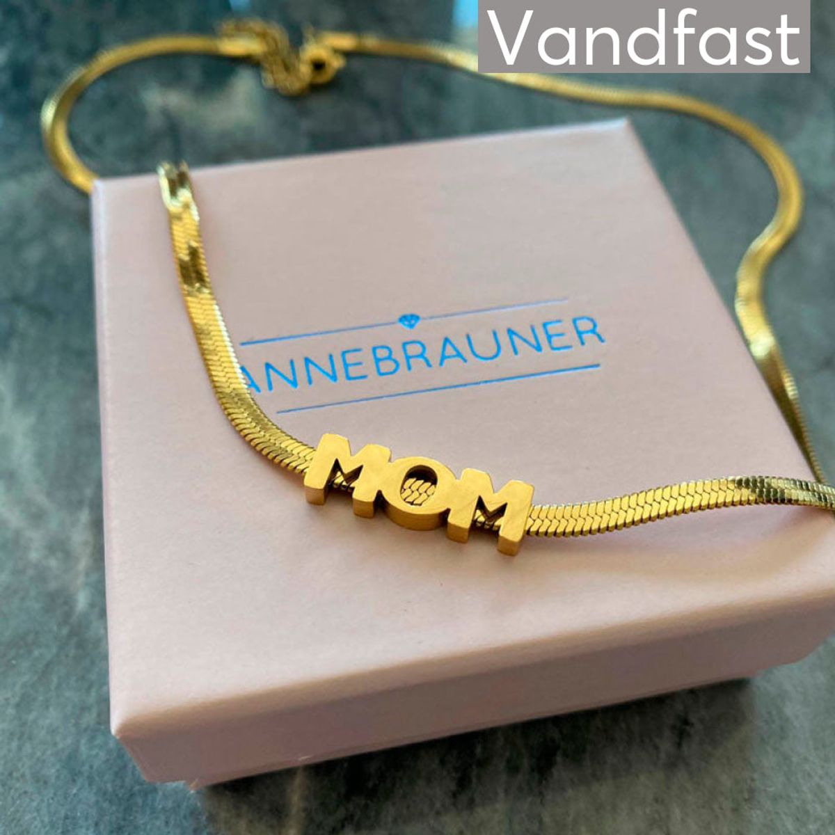 ANNEBRAUNER MOM Snake Necklace