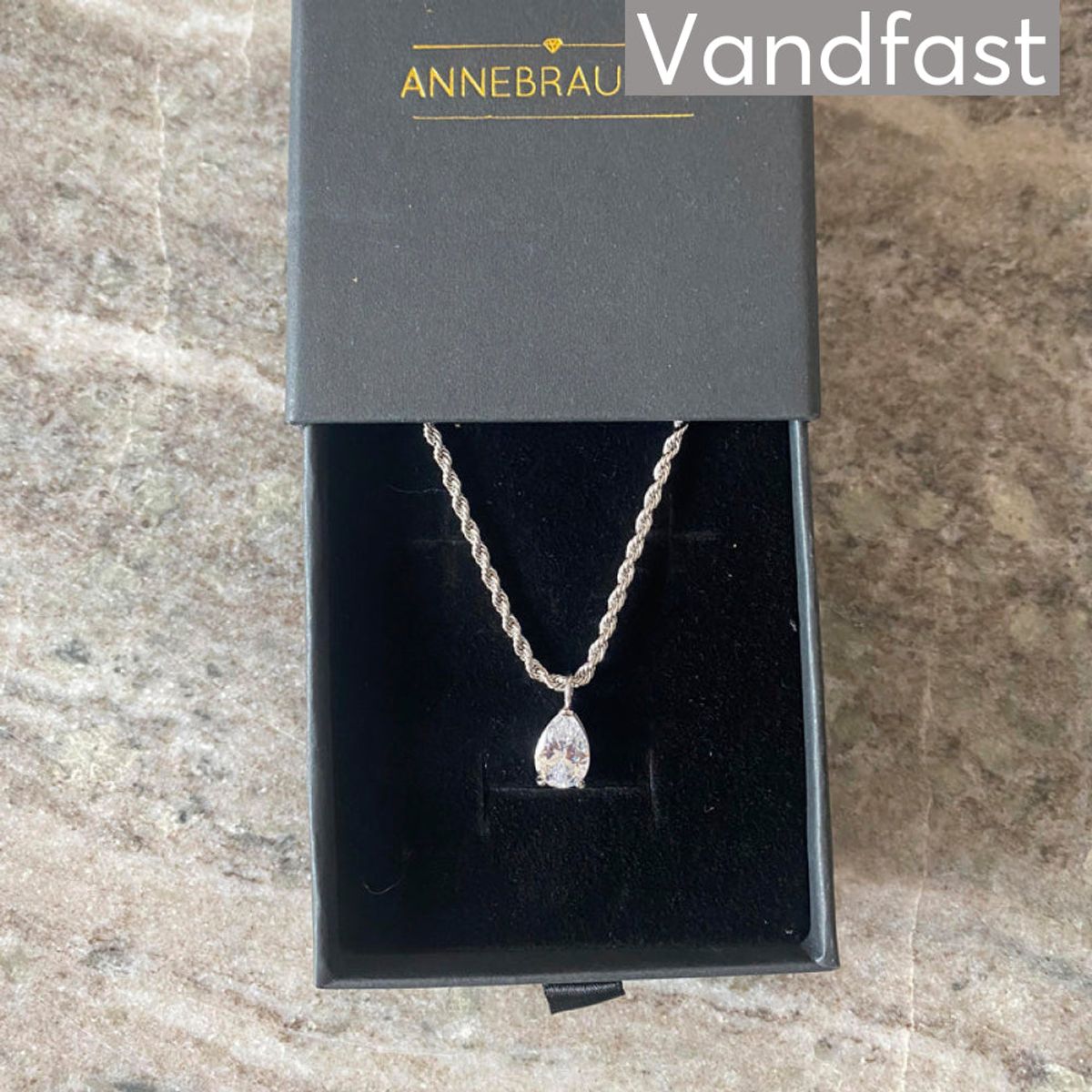 ANNEBRAUNER Swirl Drop Necklace