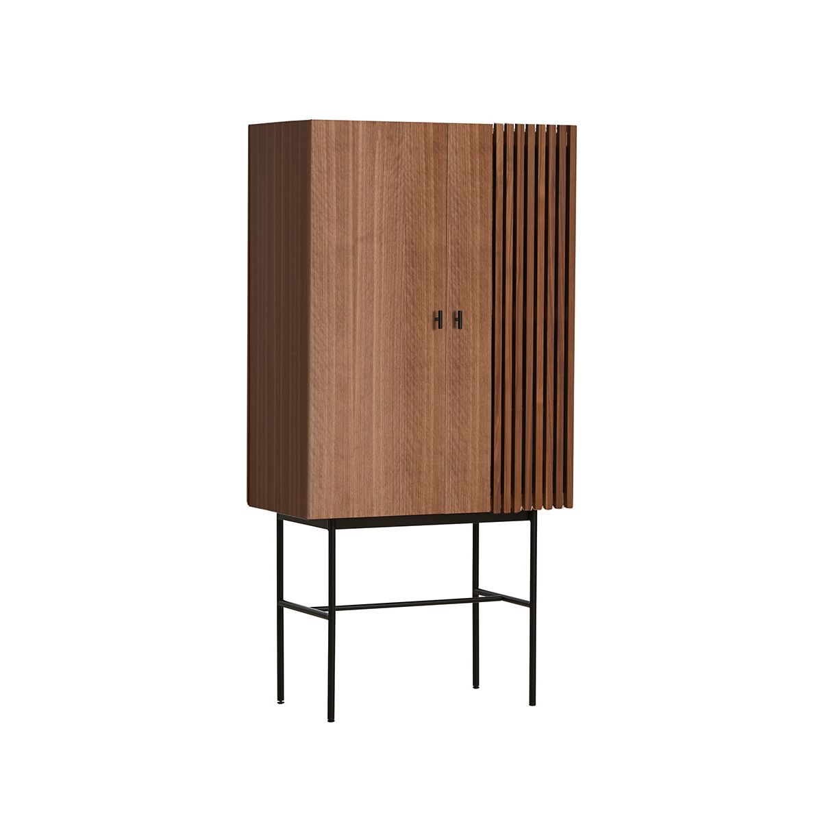 Array Highboard fra Woud (Walnut)