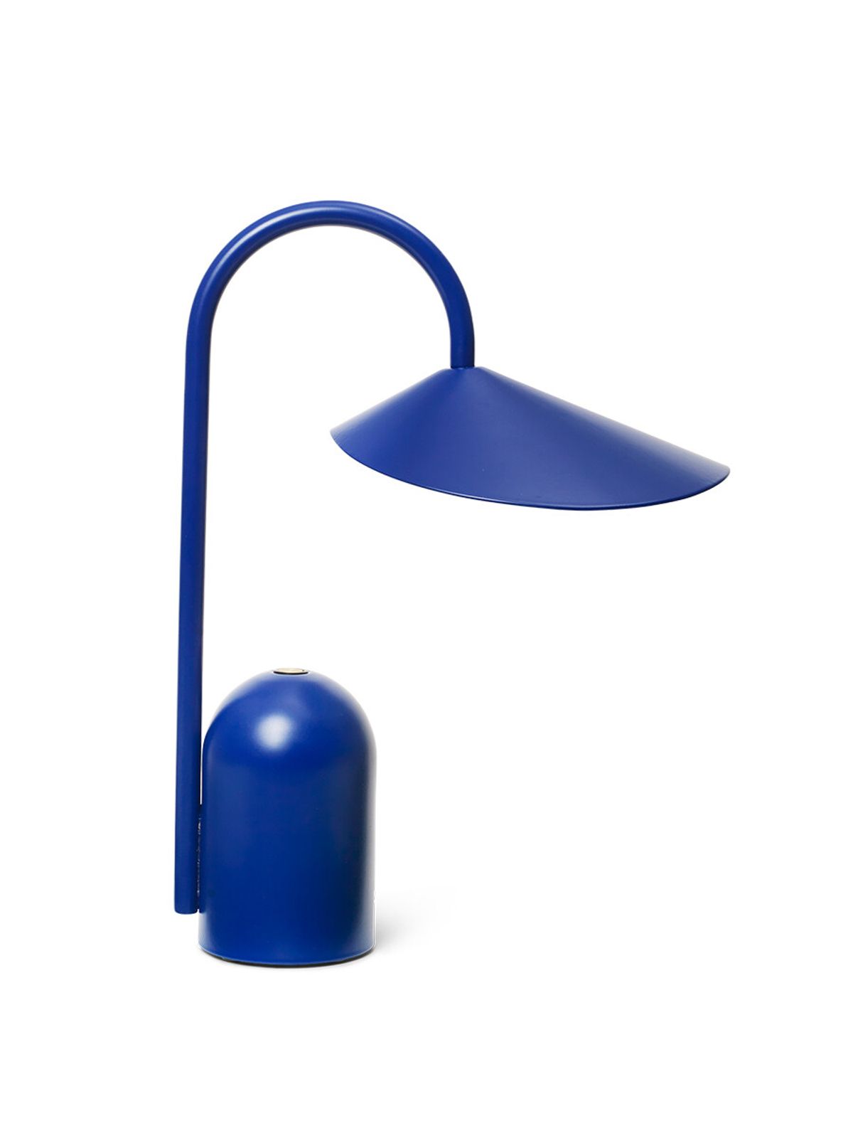 Arum Portable Bordlampe fra Ferm Living (Bright blue)