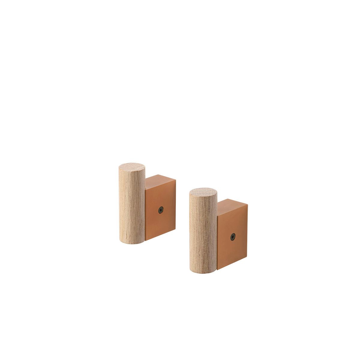 Attach Coat Hooks, 2 stk. fra Muuto (Burnt orange / oak)