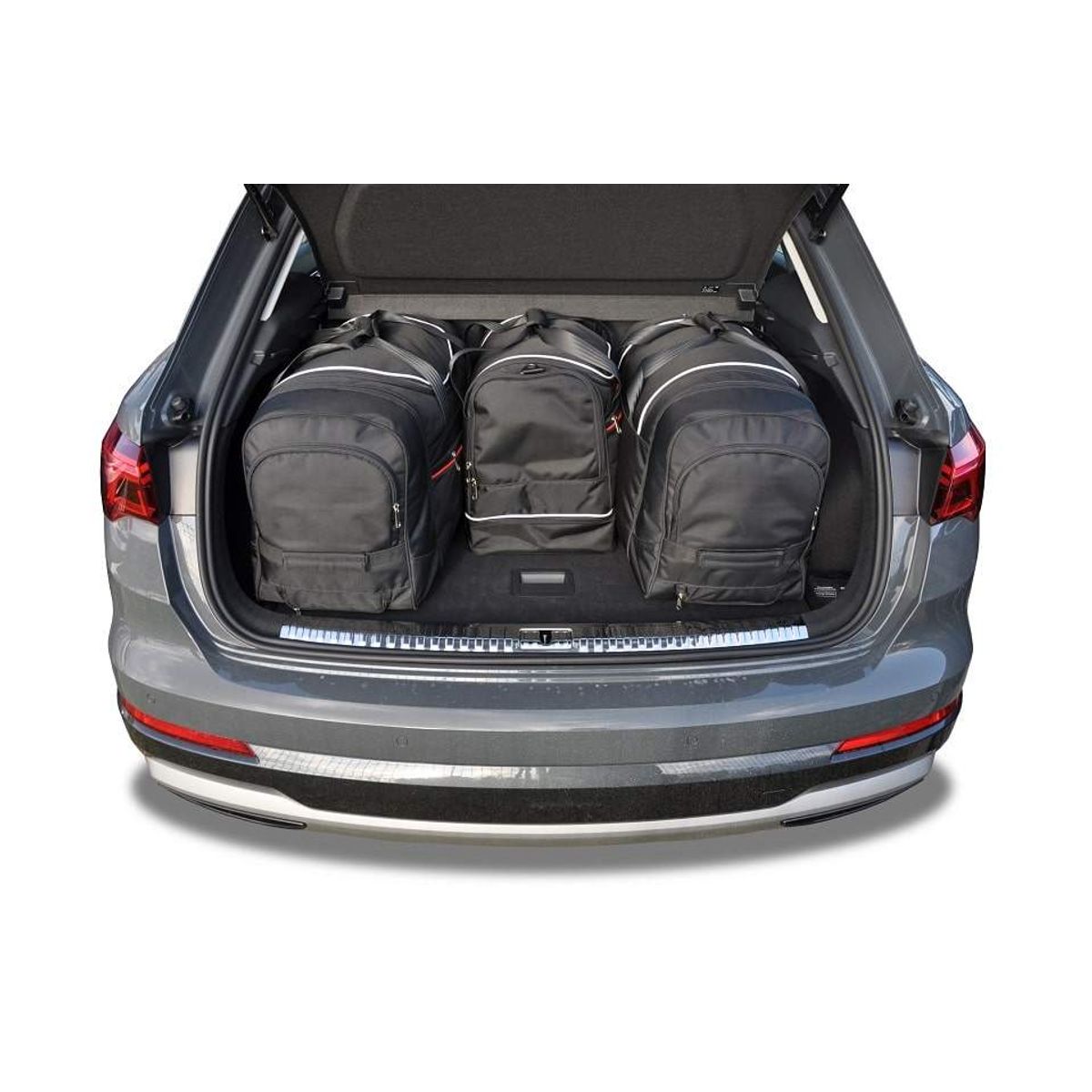 AUDI Q3 2018+ CAR BAGS SET 4 PCS