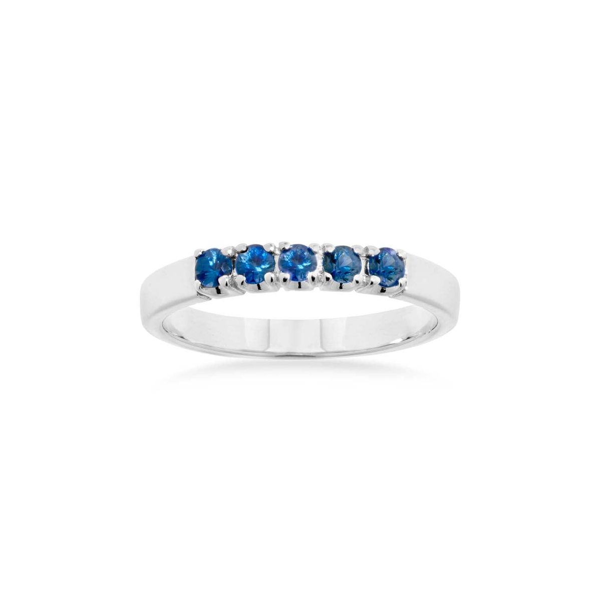 Aveny STARLIGHT - Alliancering, 5xSafir 14 kt. hvidguld