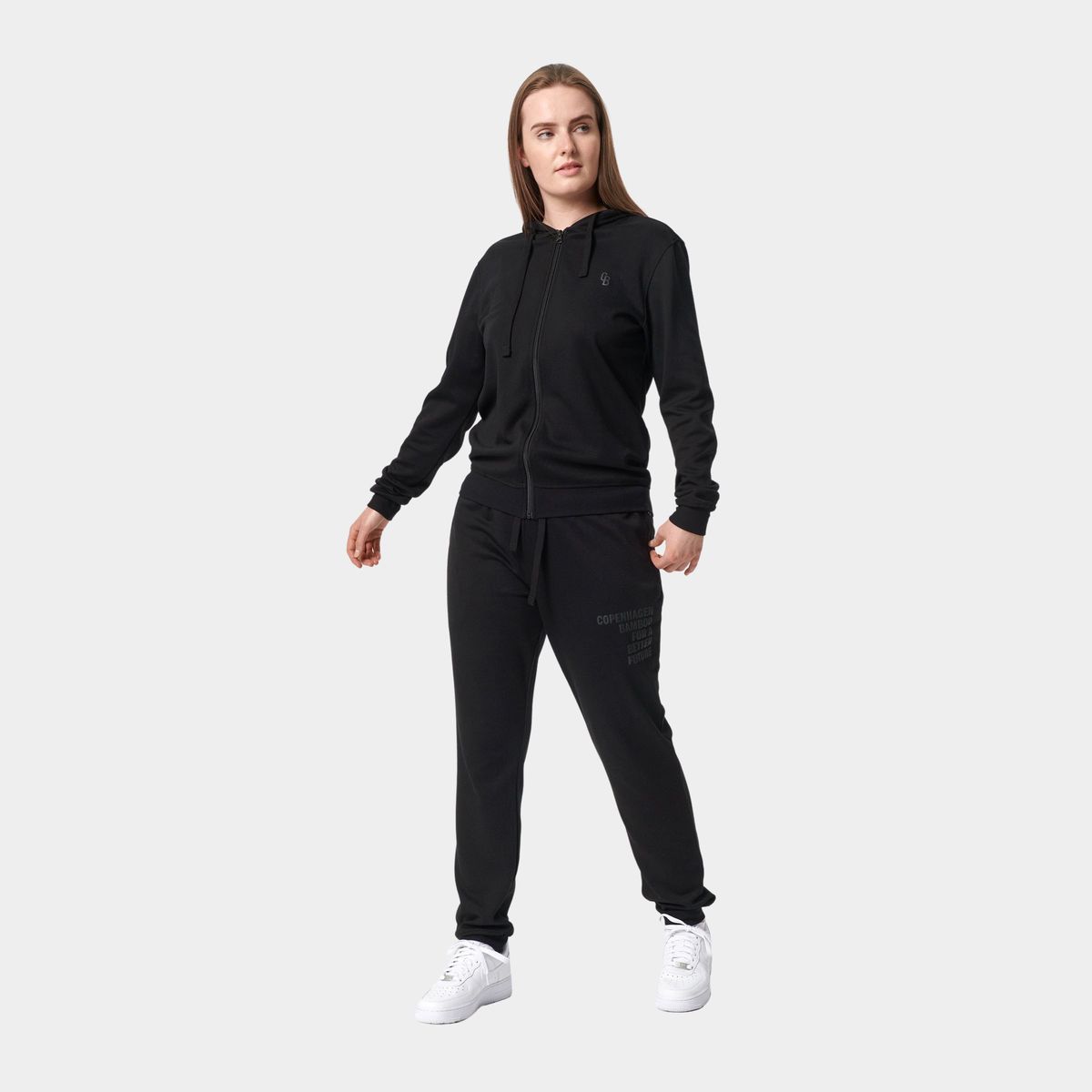 Bambus hoodie med lynlås joggingsæt i sort til damer fra Copenhagen Bamboo, S