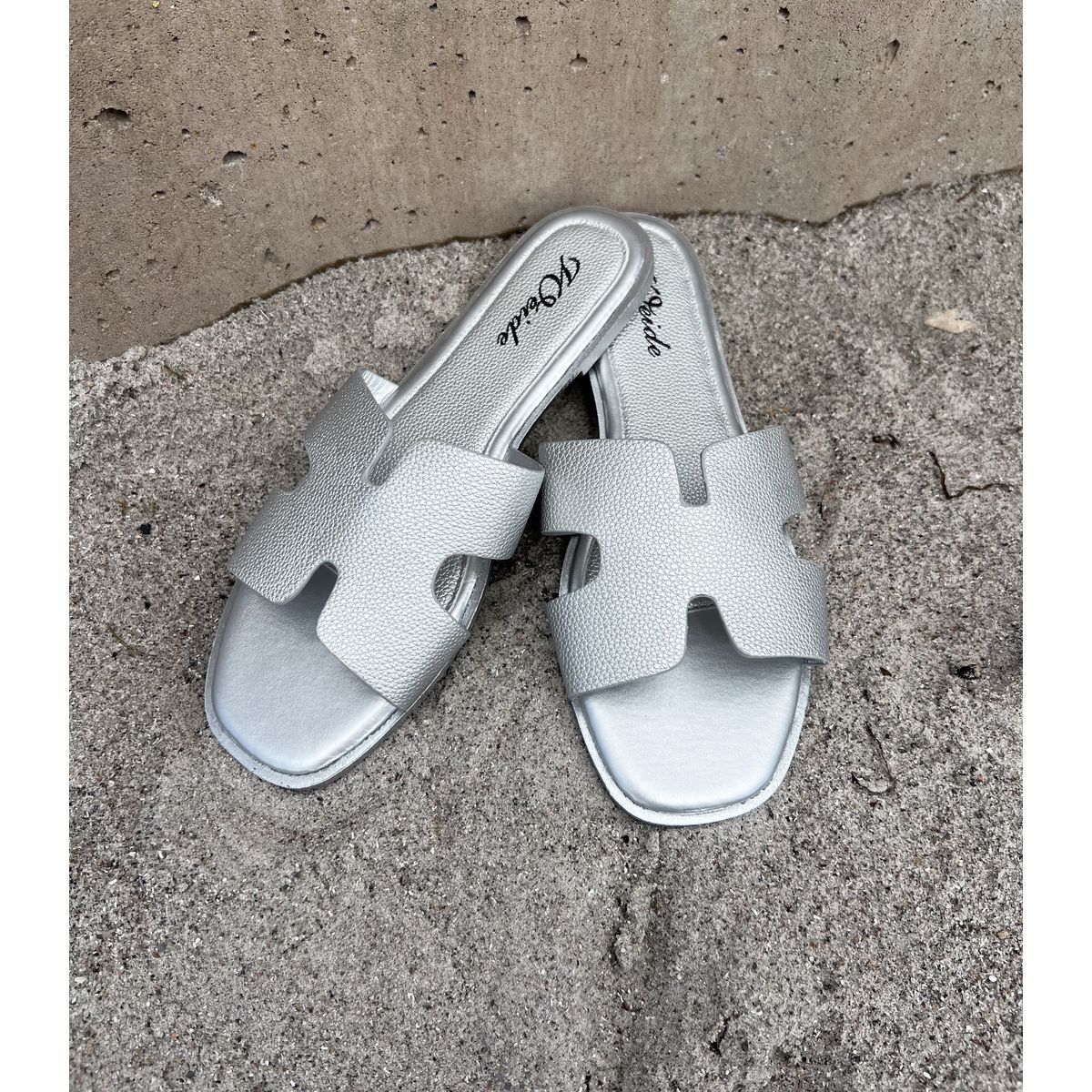 Belle silver sandal