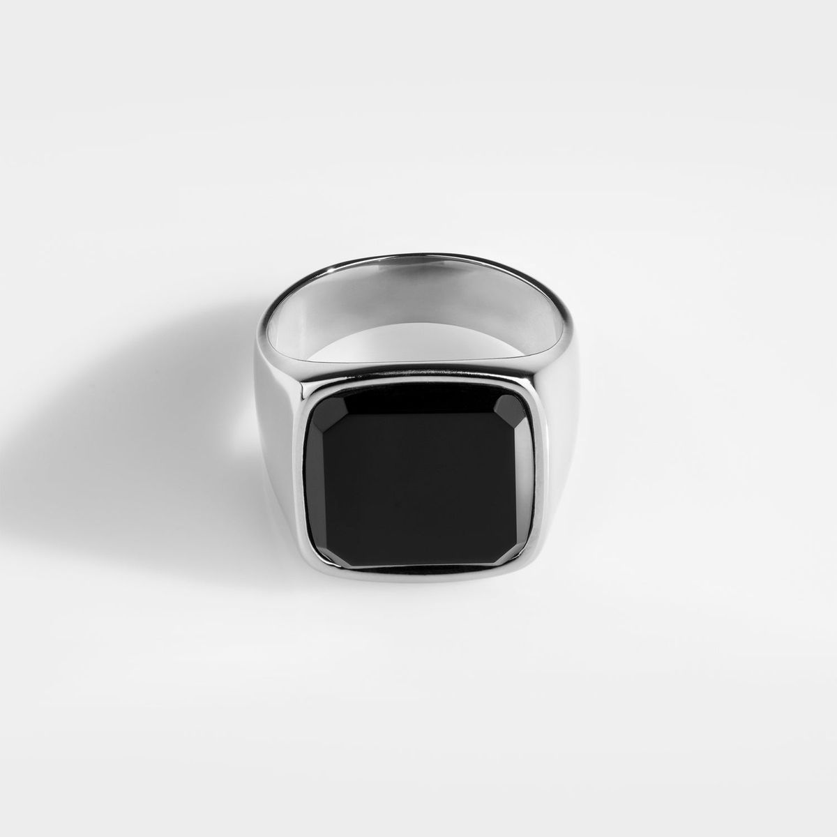 Black Onyx Oversize Signature - Sølvtonet ring - Str. 10 - Herre - Northern Legacy