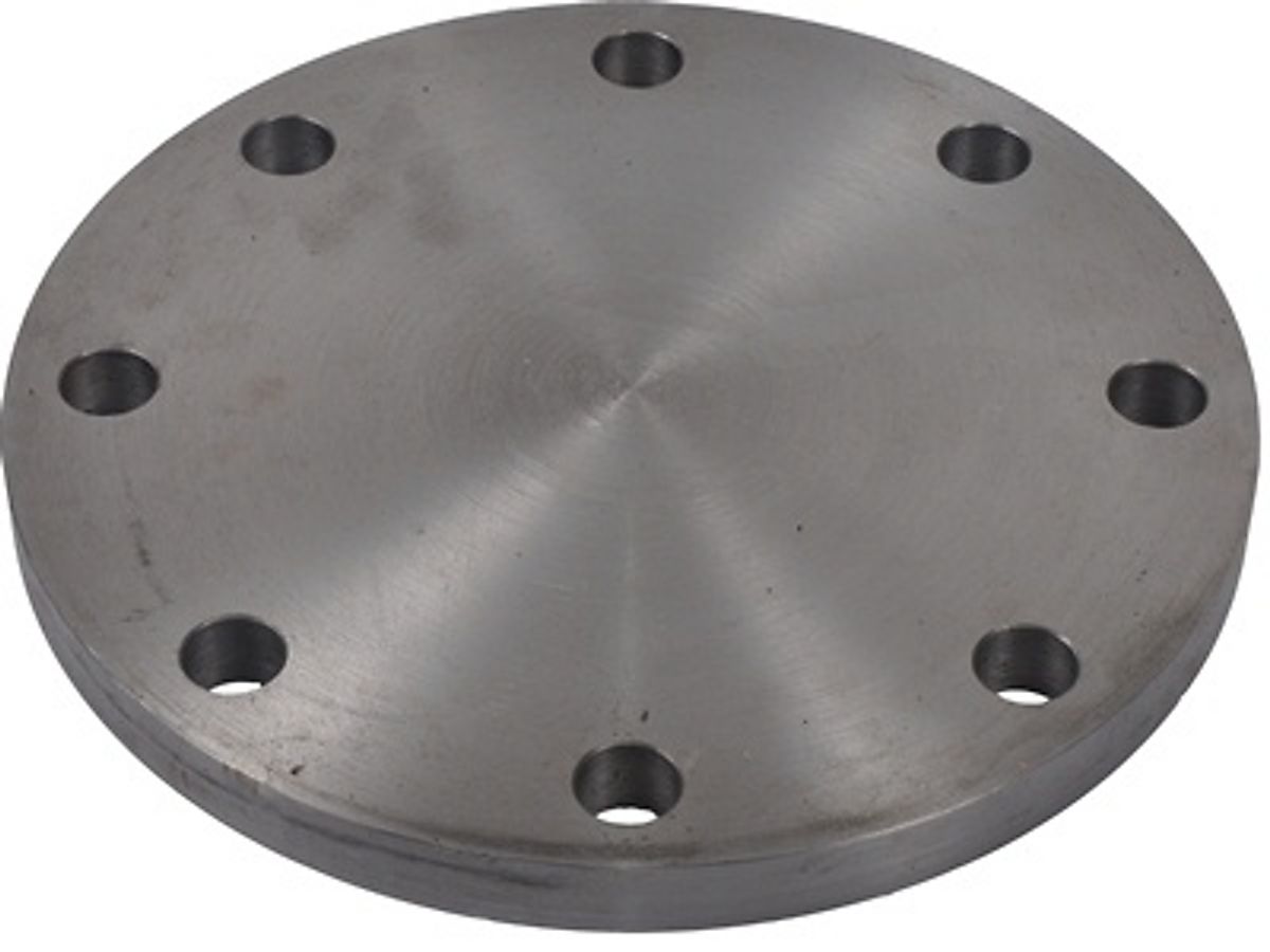 Blindflange 139,7mm. 8 bolthuller. PN40. EN 1092-1 Type 05/A P250GH