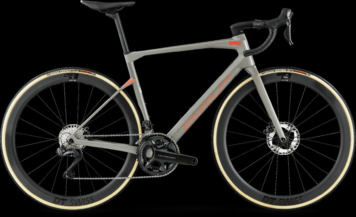 BMC Roadmachine 01 THREE 2022