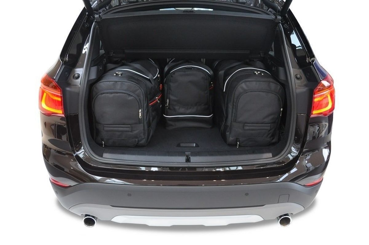 BMW X1 2015+ CAR BAGS SET 4 PCS