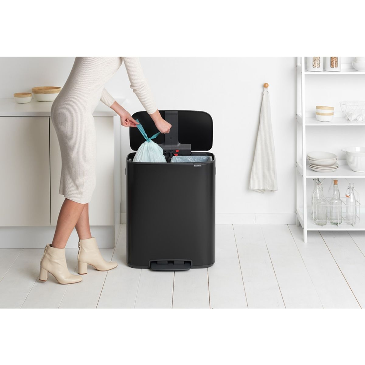 Bo Pedalspand 2 x 30 L.- Mat Sort - Brabantia