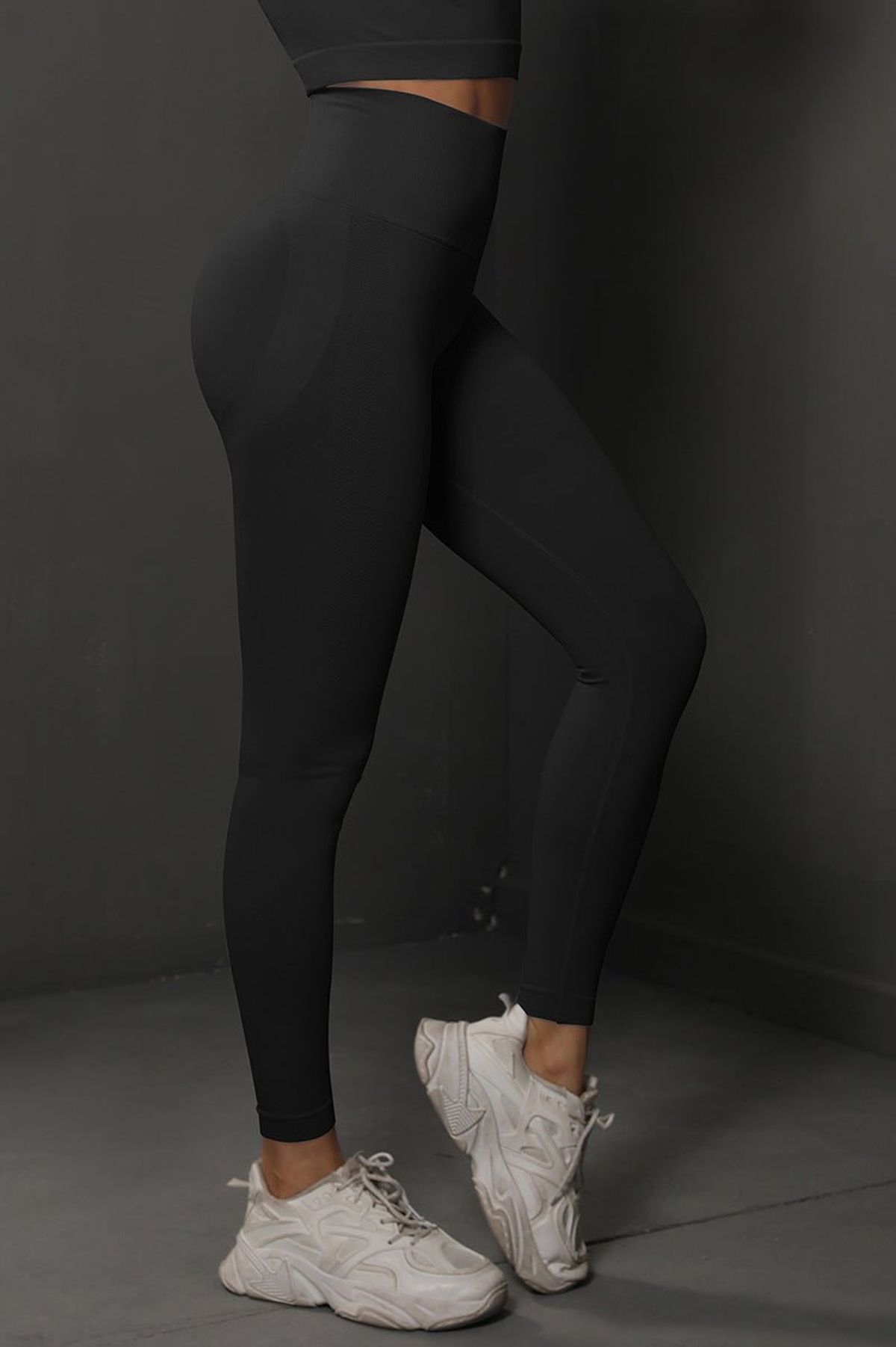 BodyCurve Scrunch Leggings Black - Small / Black