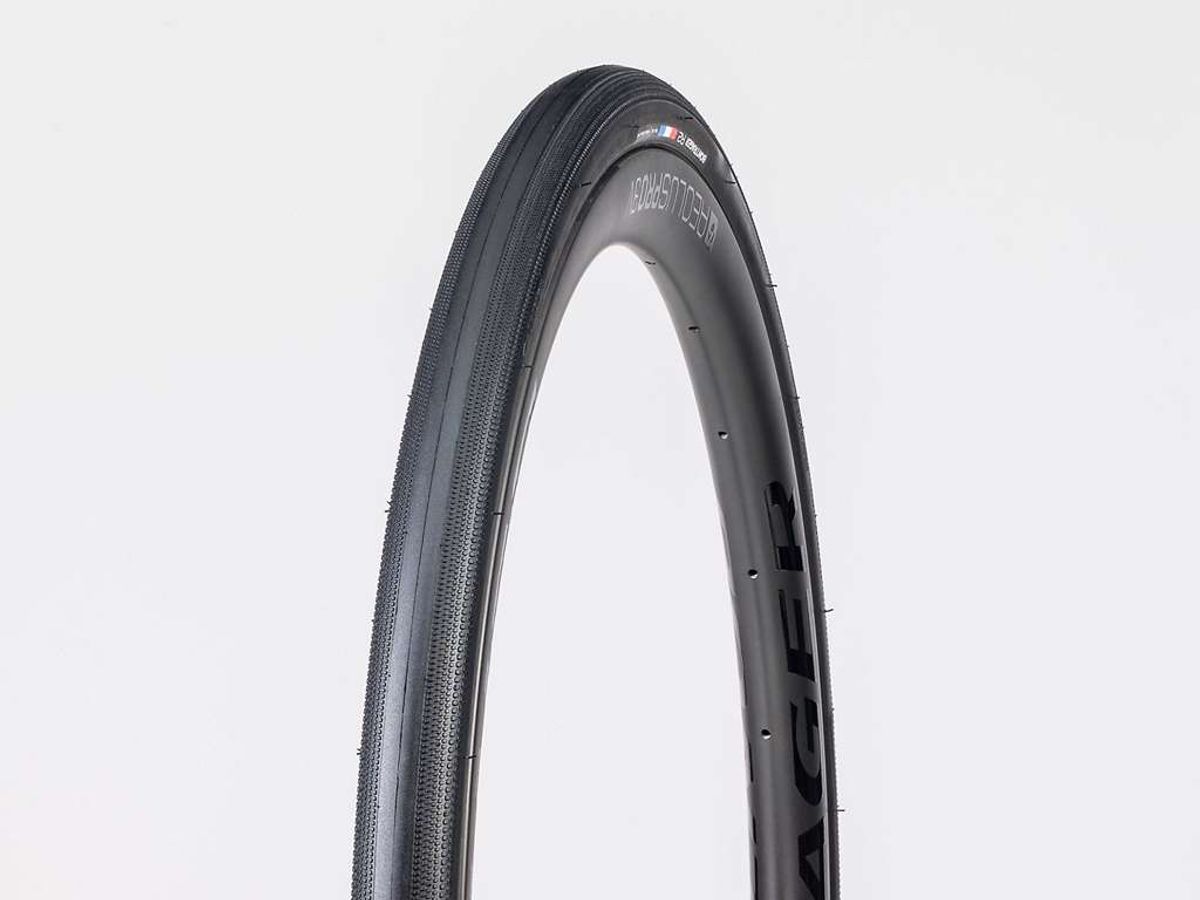 Bontrager R2 HCL - Foldedæk Road - 700 x 23C - Sort