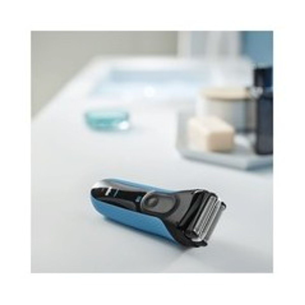 BRAUN Shaver 3040s