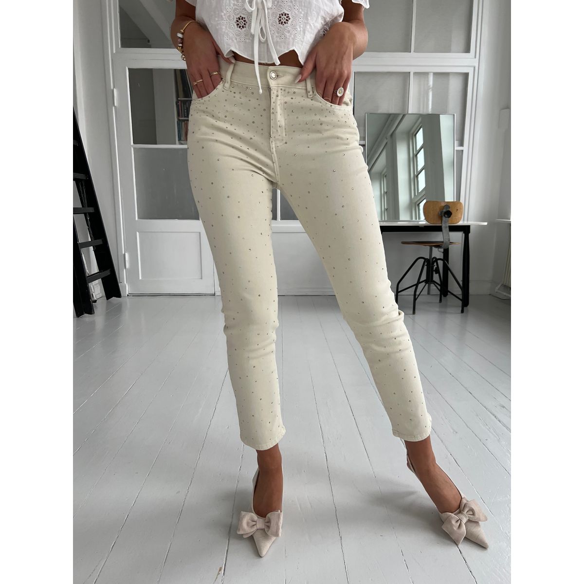 Carla beige rhinestone jeans