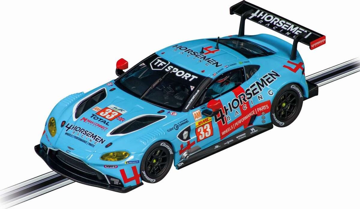 Carrera - Aston Martin Vantage Gte Horsemen No 33 - 1:32 - Analog - 20027743