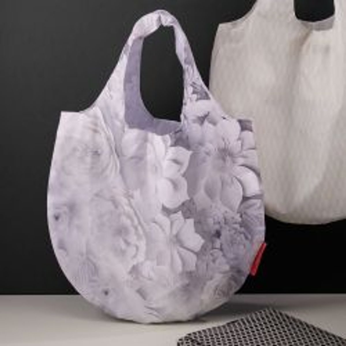 Cedon Fabric Bag White Flowers, Easy Bag Fashion - Indkøbsnet