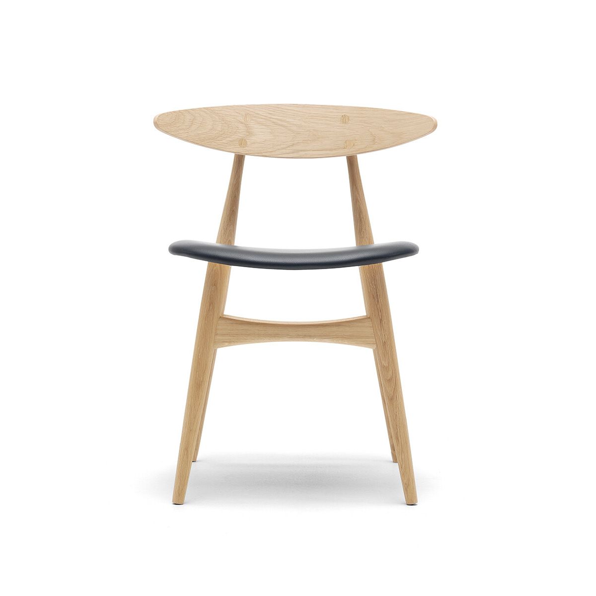 CH33 Stolen af Hans J. Wegner (Eg, Stofgruppe 1, Hvidolie)