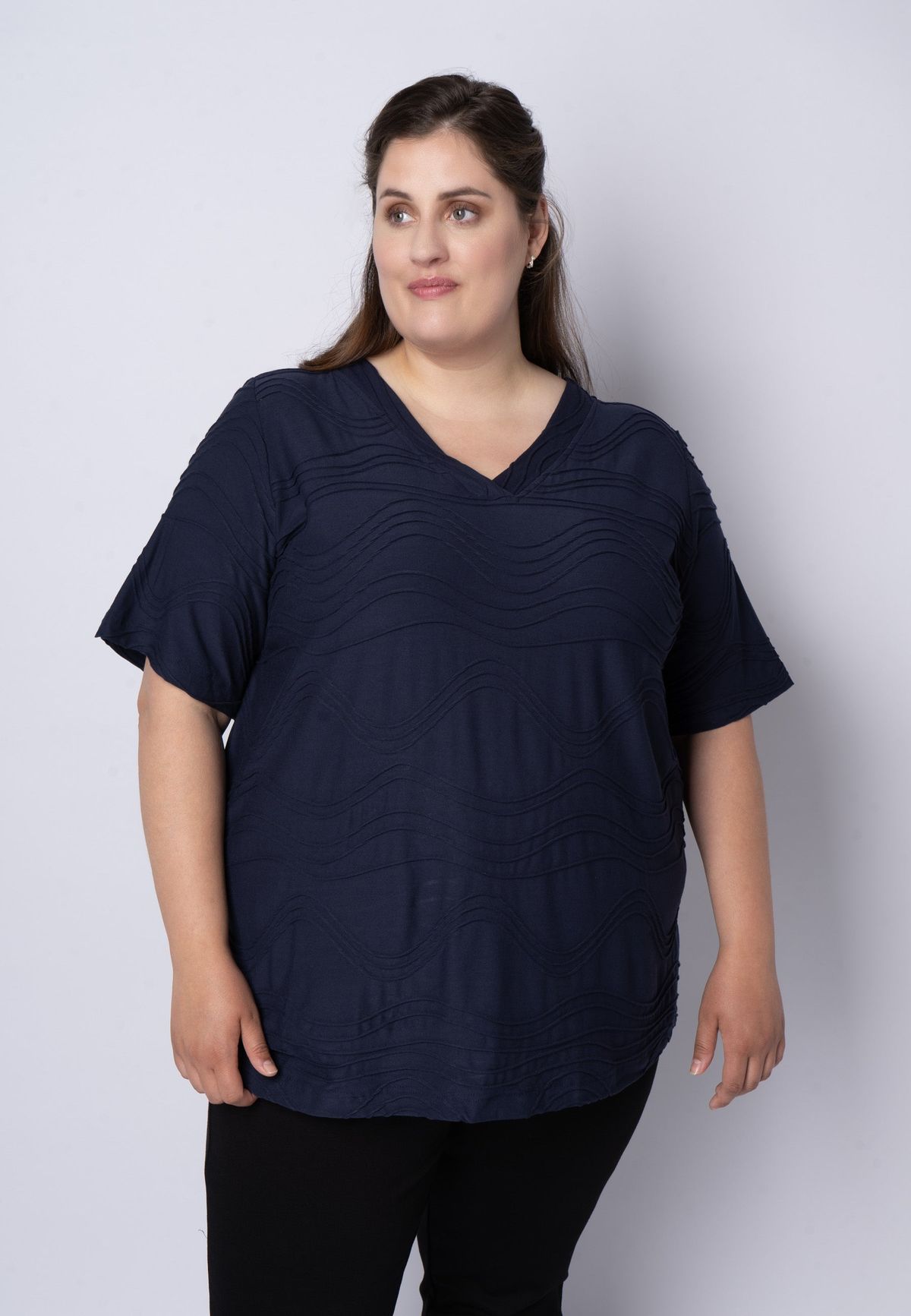 Chmagda - Navy Blue - T-shirt - 44