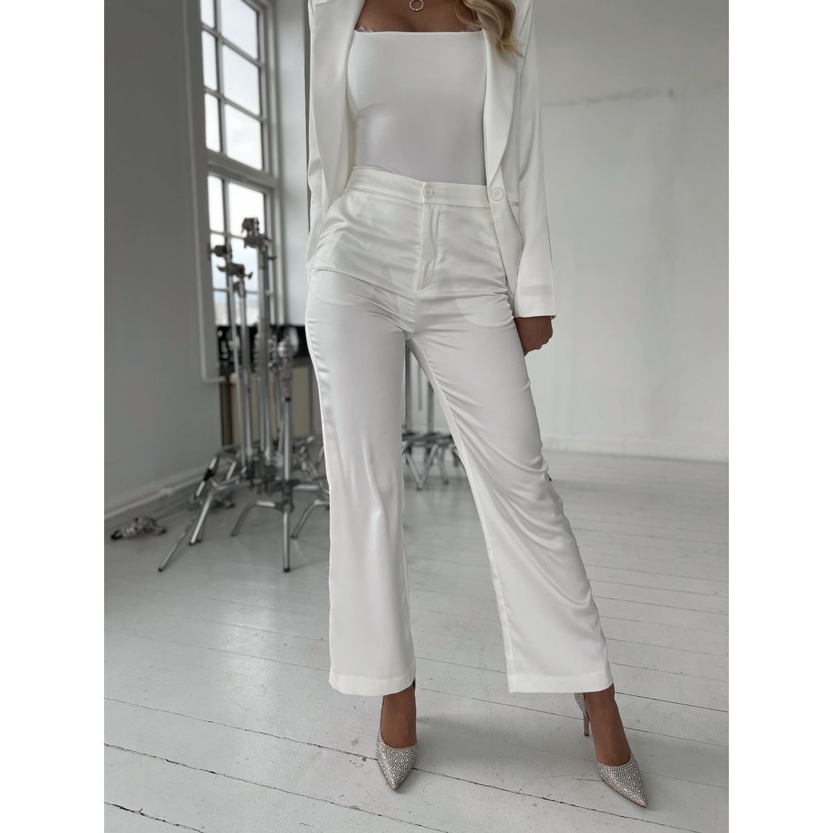 Choklate white satin pants