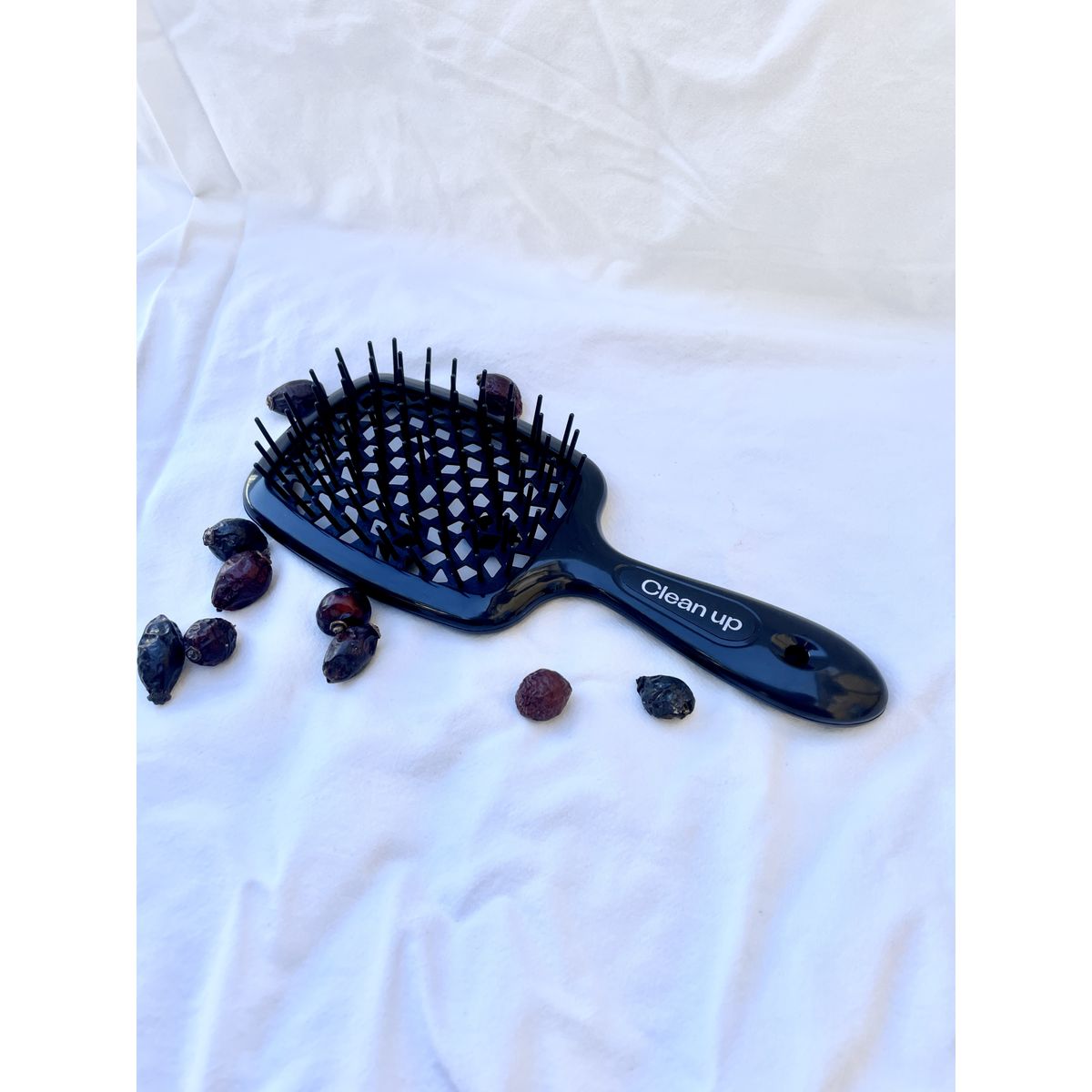 Clean Up Hairbrush