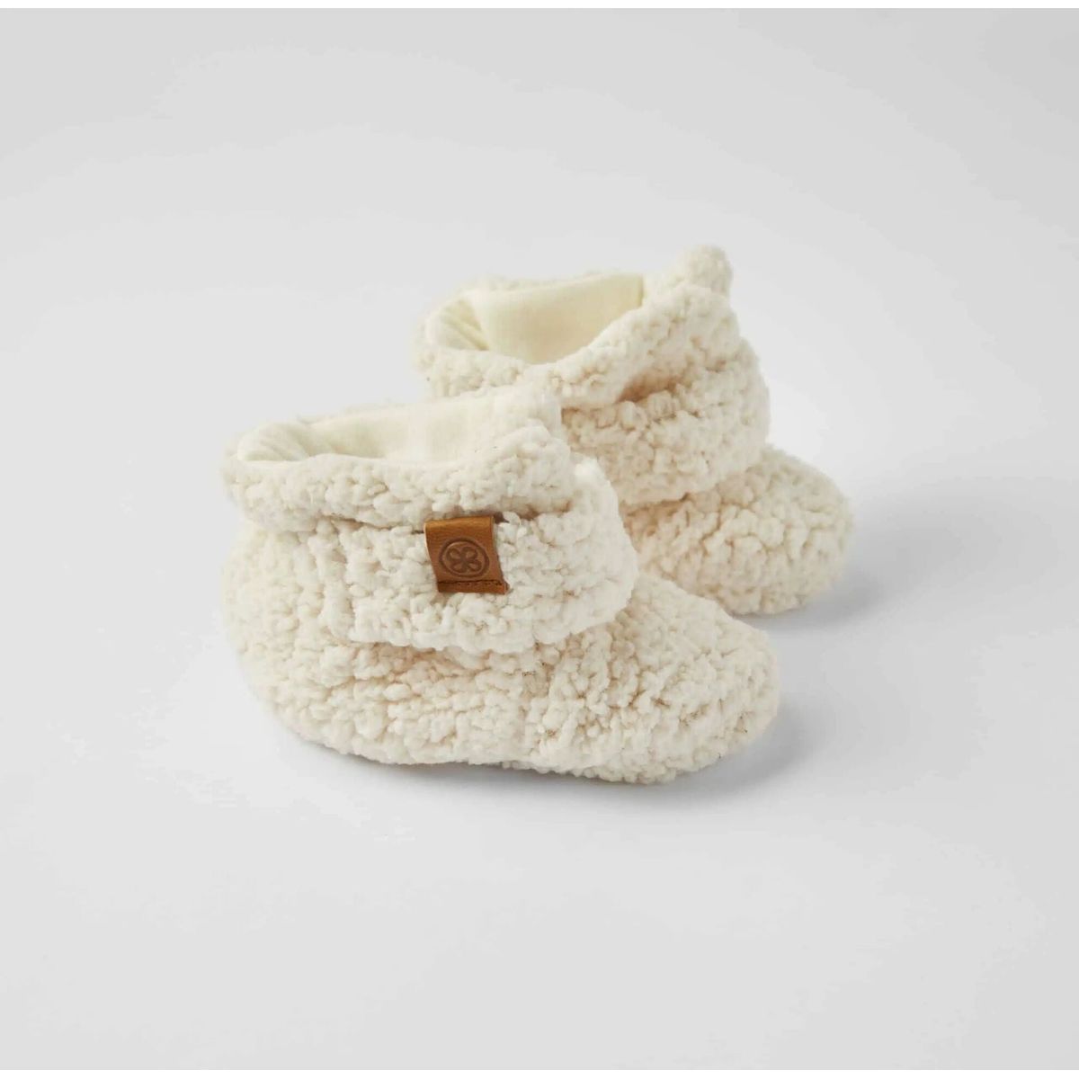 Cloby Teddy Booties - Off White 0-6m