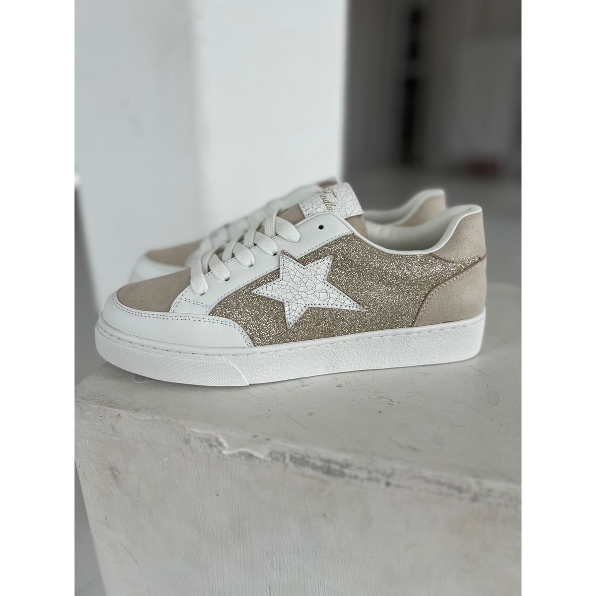 Covana gold sneakers