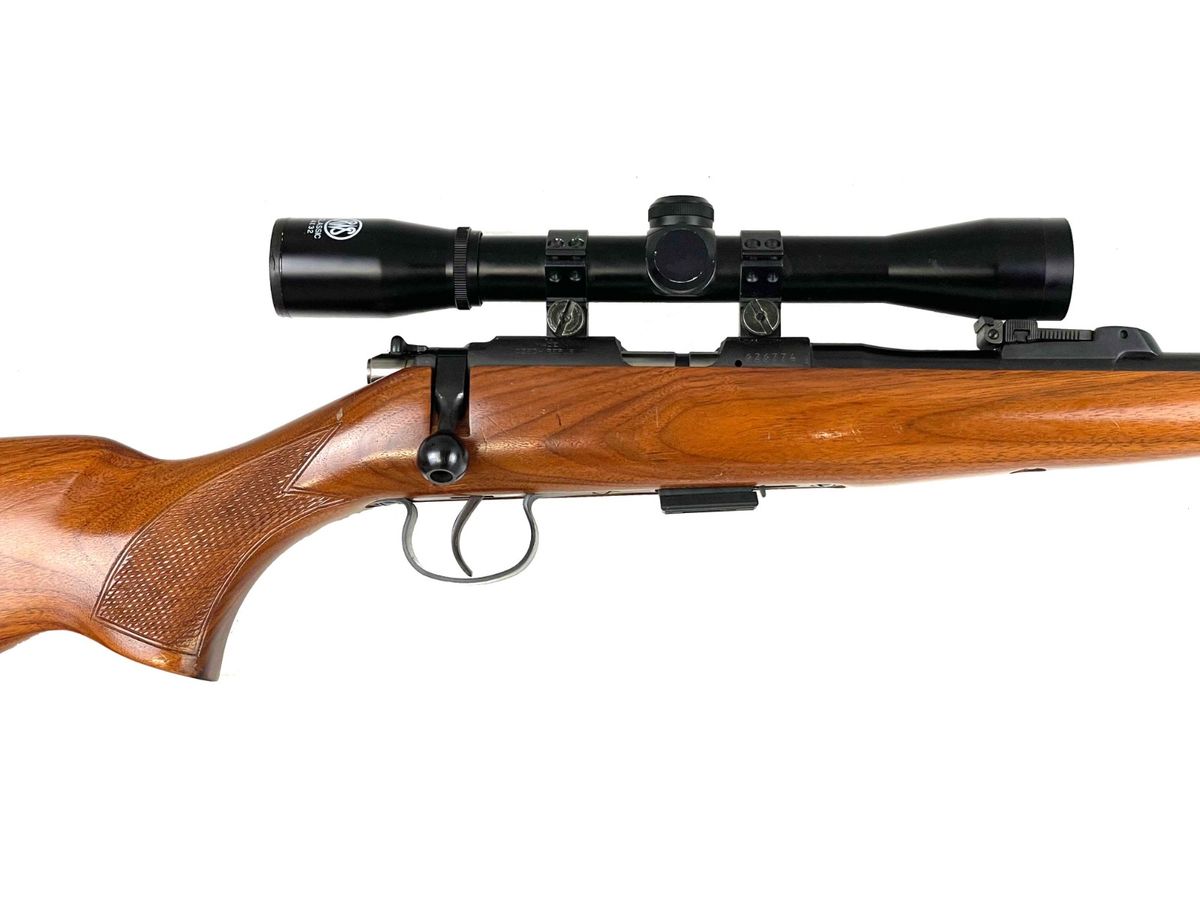 CZ 452 Lux kal 22 lr med kikkert