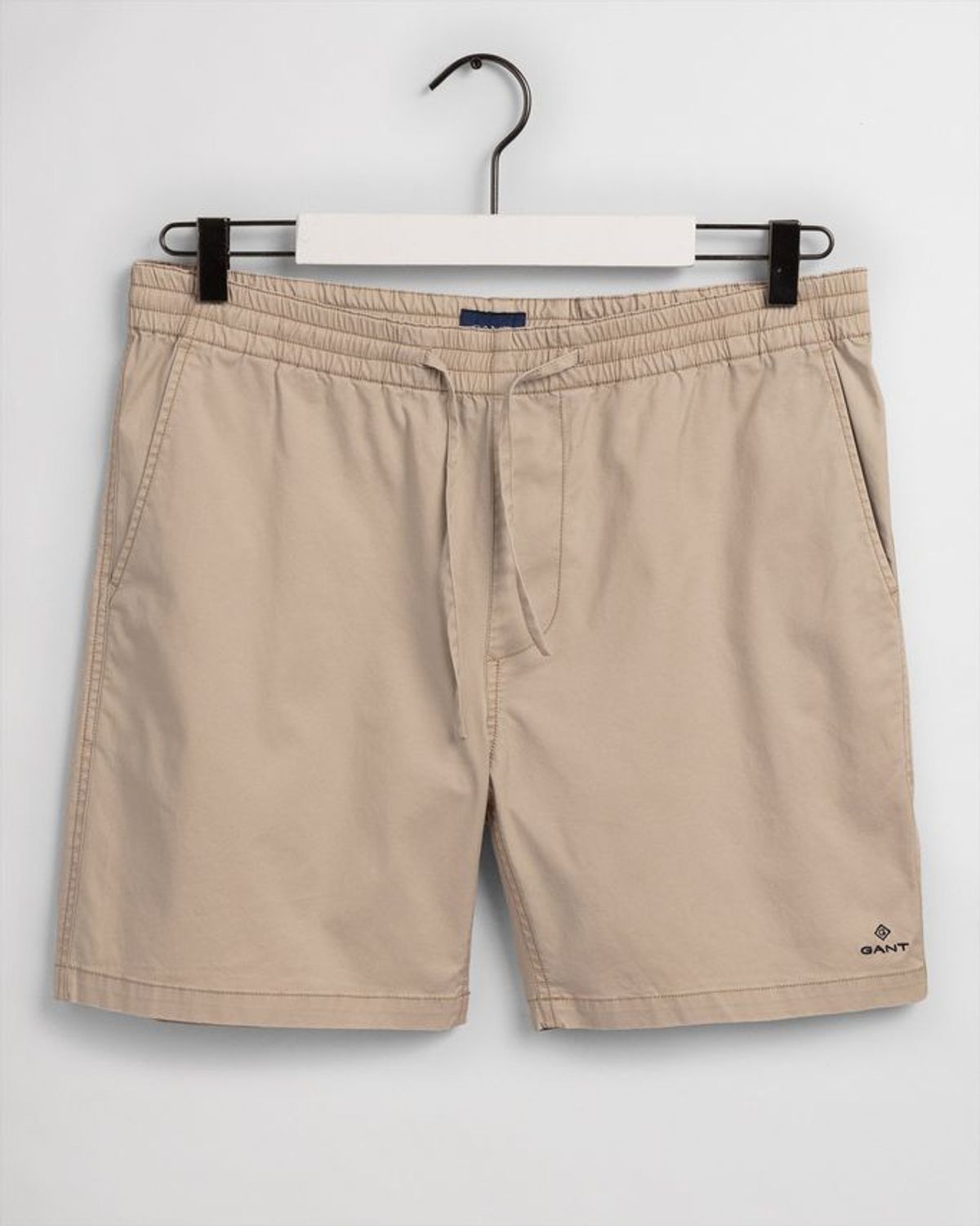 D2. DRAWSTRING LOGO SHORTS MAR