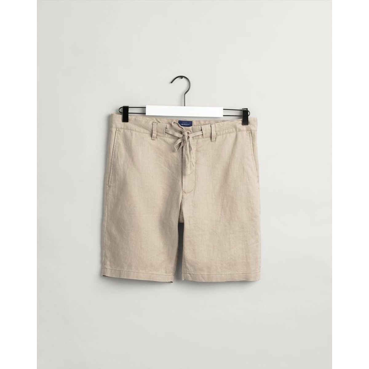 D2. RELAXED LINEN DS SHORTS IN