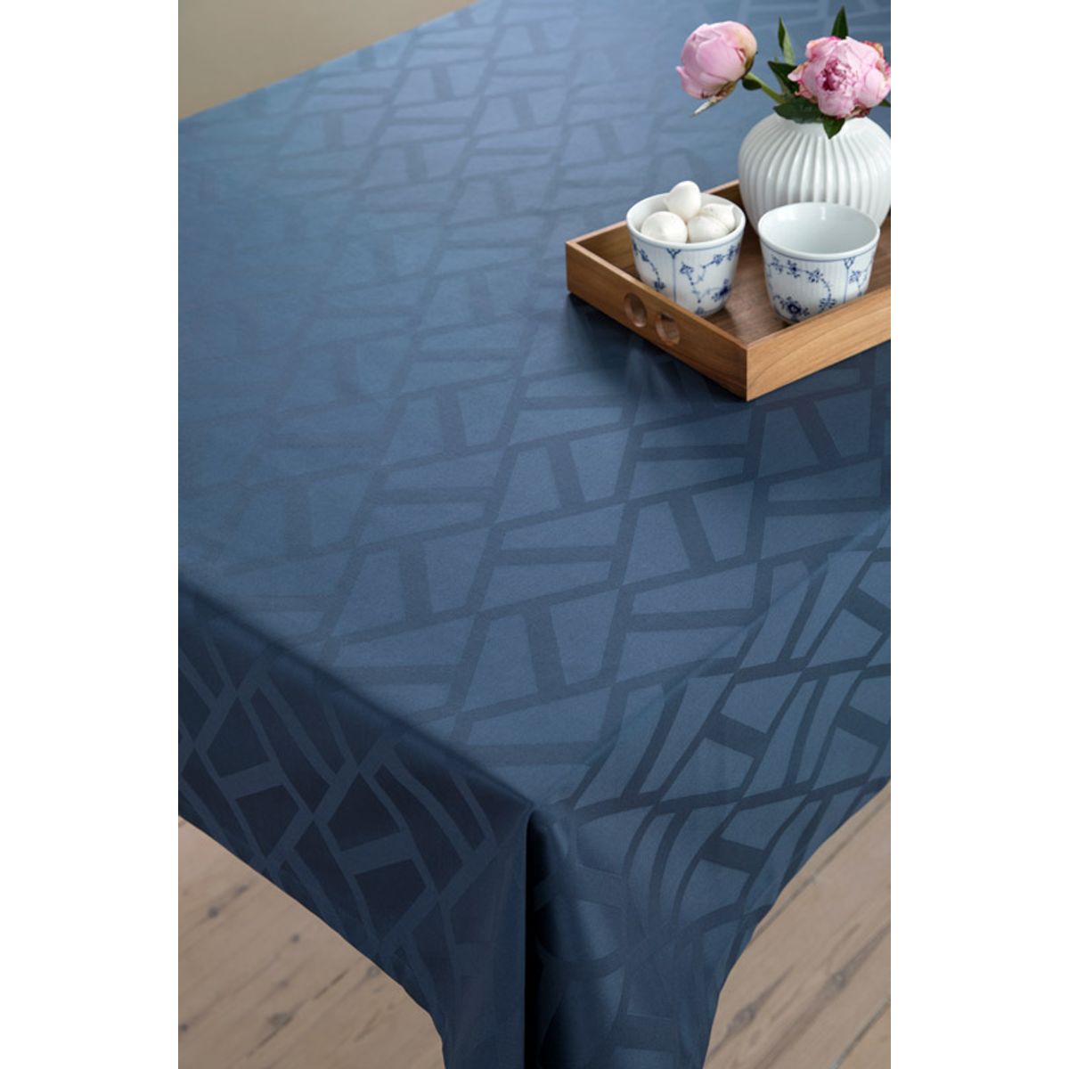 Damask Ice fra Gartex - 140x270 cm - Blå