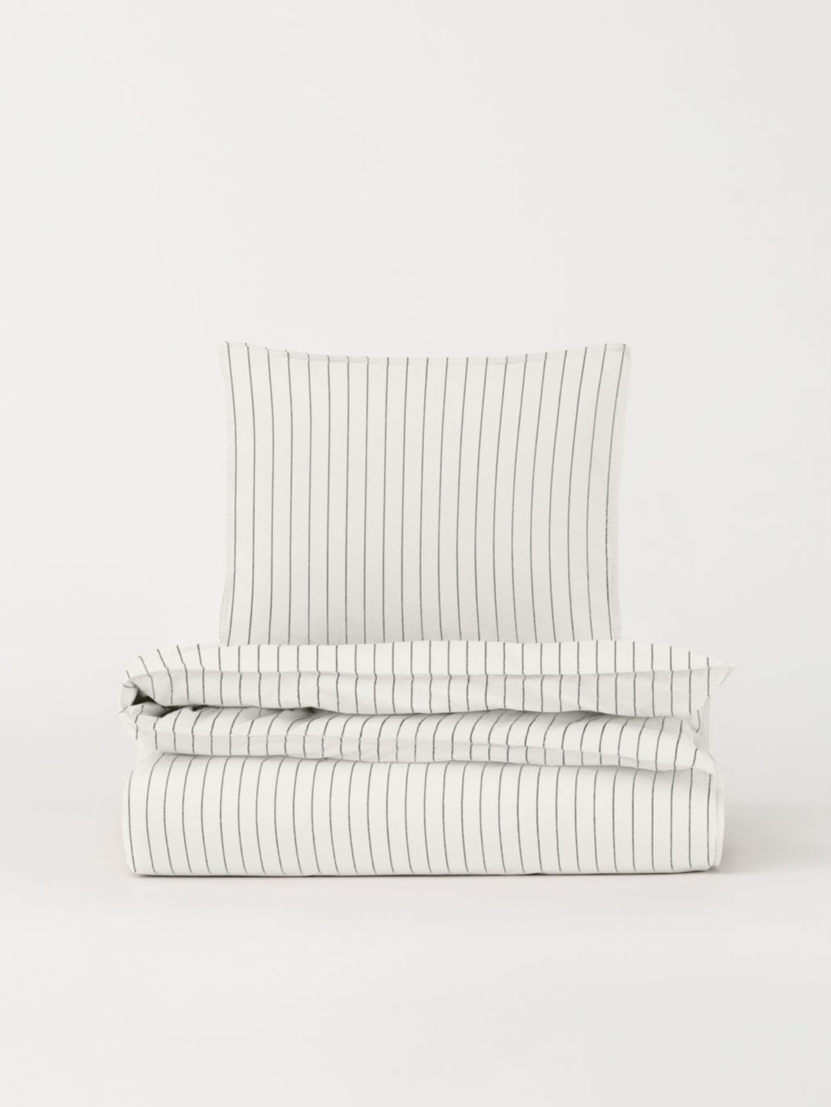 DAWN Percale sengetøj - Pinstripe Pure - 140x220 cm - 100% økologisk bomuld - Hvidt med striber