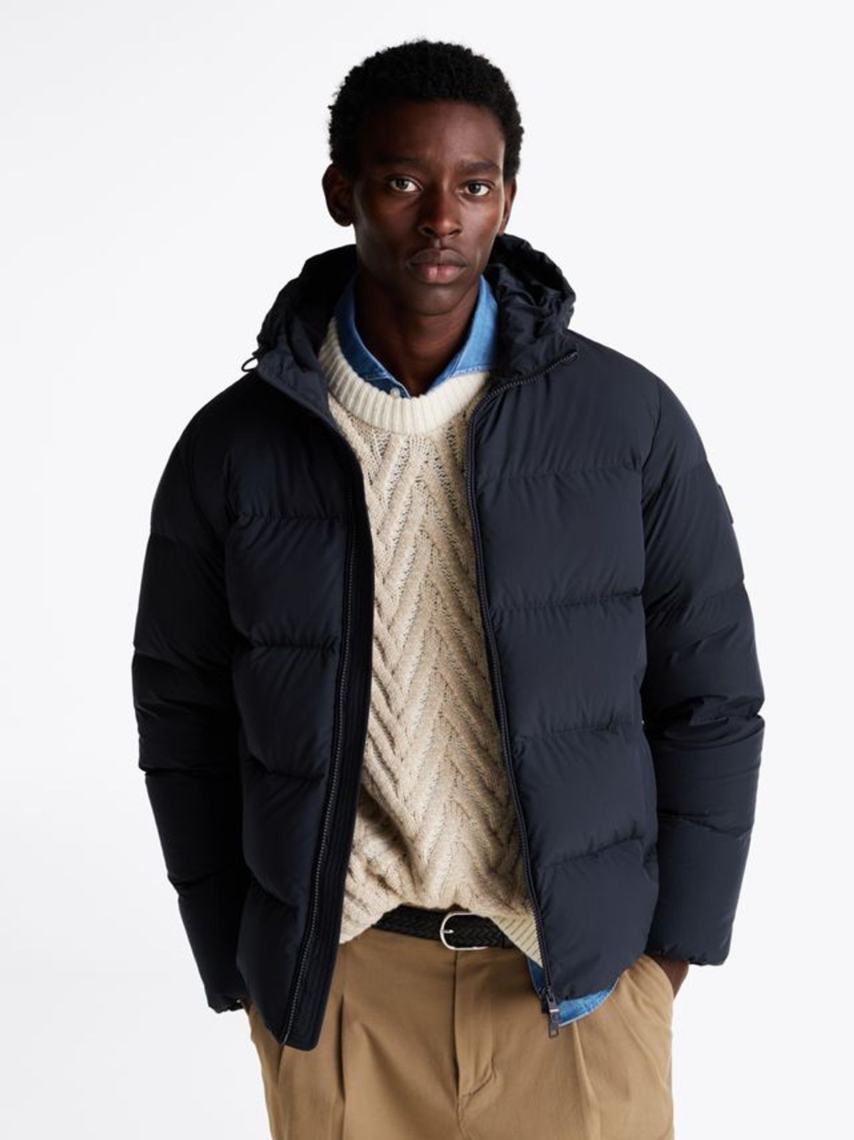 DOWN HOODED PUFFER JACKET