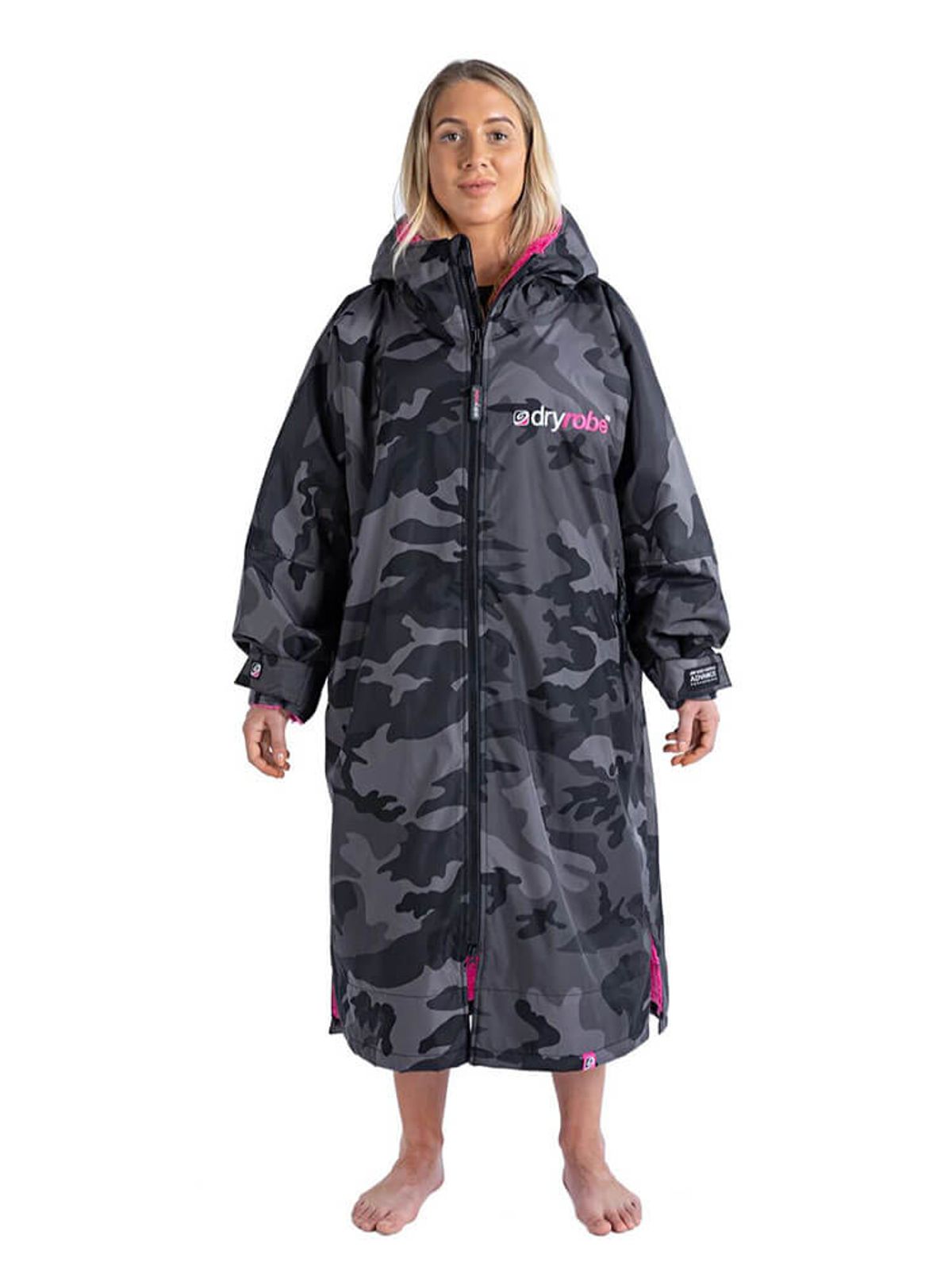 dryrobe ® Advance Long Sleeve V3 - Black/Camo/Pink