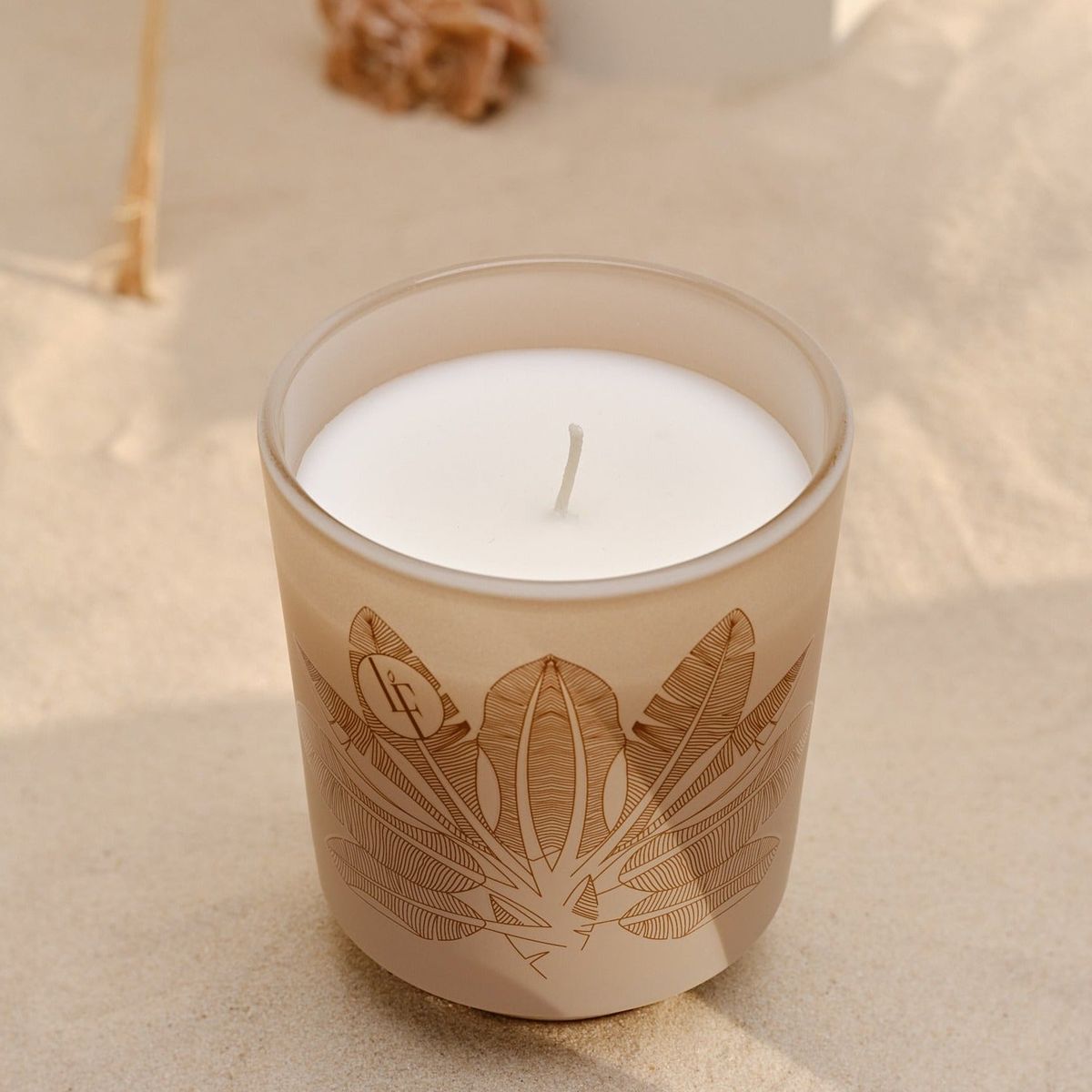 DUFTLYS MED NOMAD WOOD - KRYDRET DUFT - Scented Candle / Duftlys - Bougies la Francaise - BLF - StudioBuus